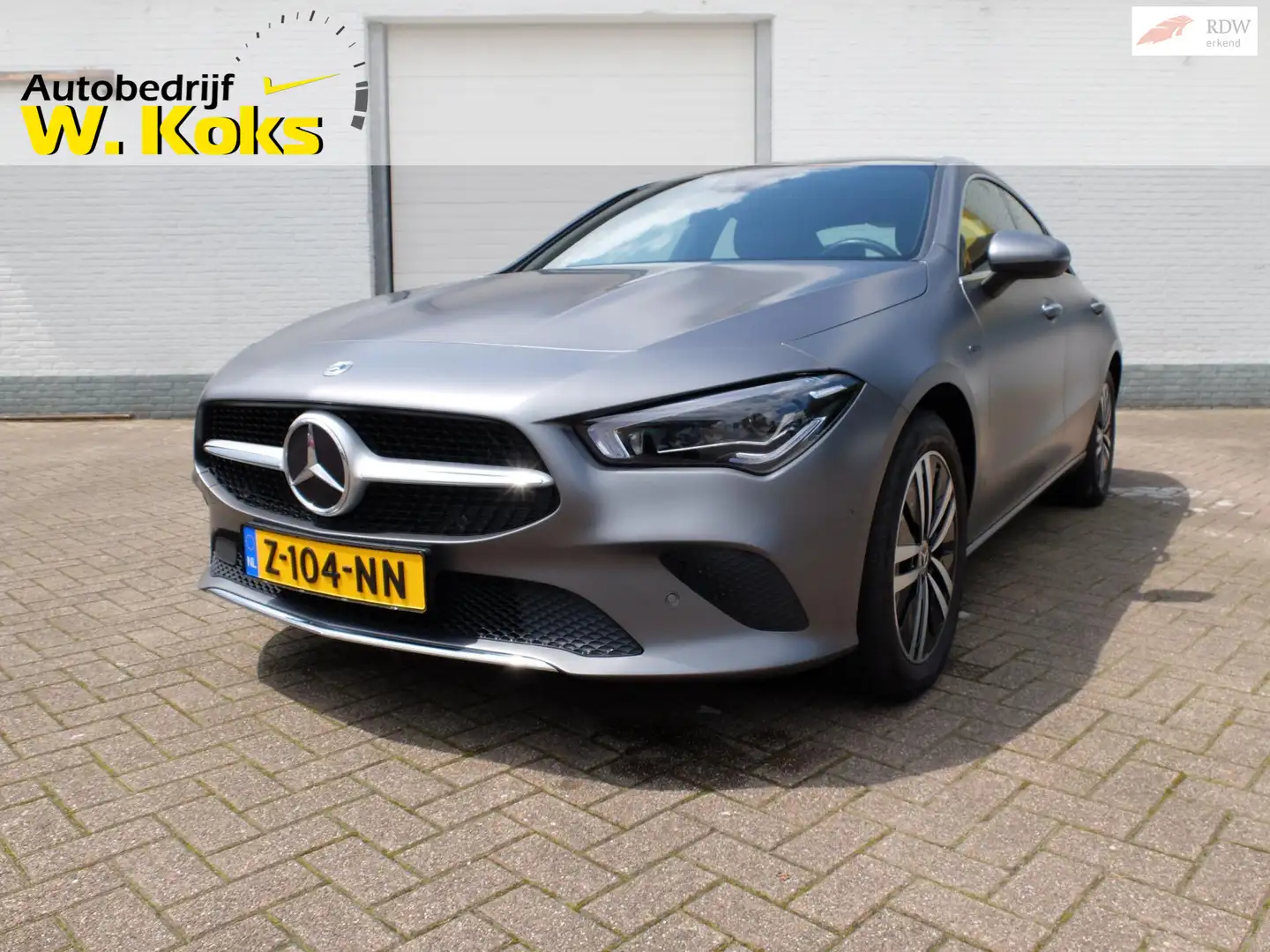Mercedes-Benz CLA 250 e Business Solution Luxury Limited Grijs - 1