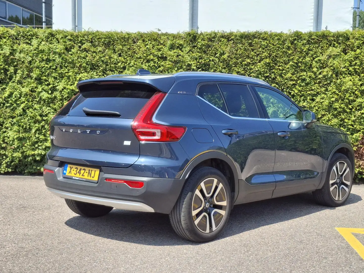 Volvo XC40 1.5 T5 Recharge Inscription | Panoramisch Schuif/K Bleu - 2