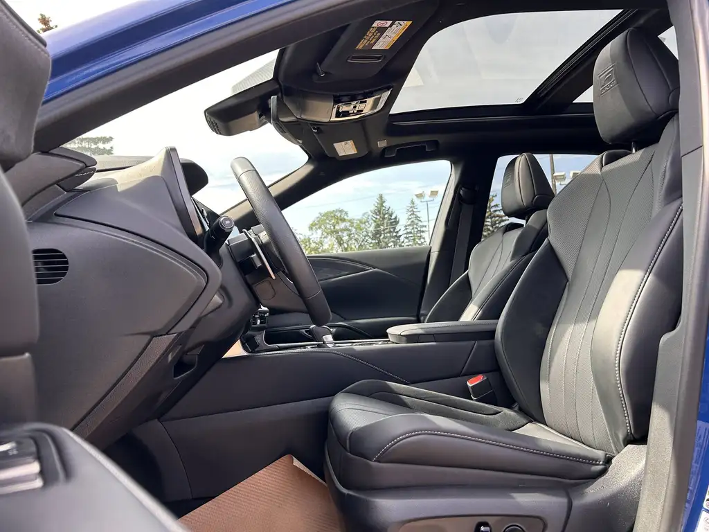 2025 Lexus RX RX 350 F Sport | Moonroof | Climate Seats | CarPla — photo 8