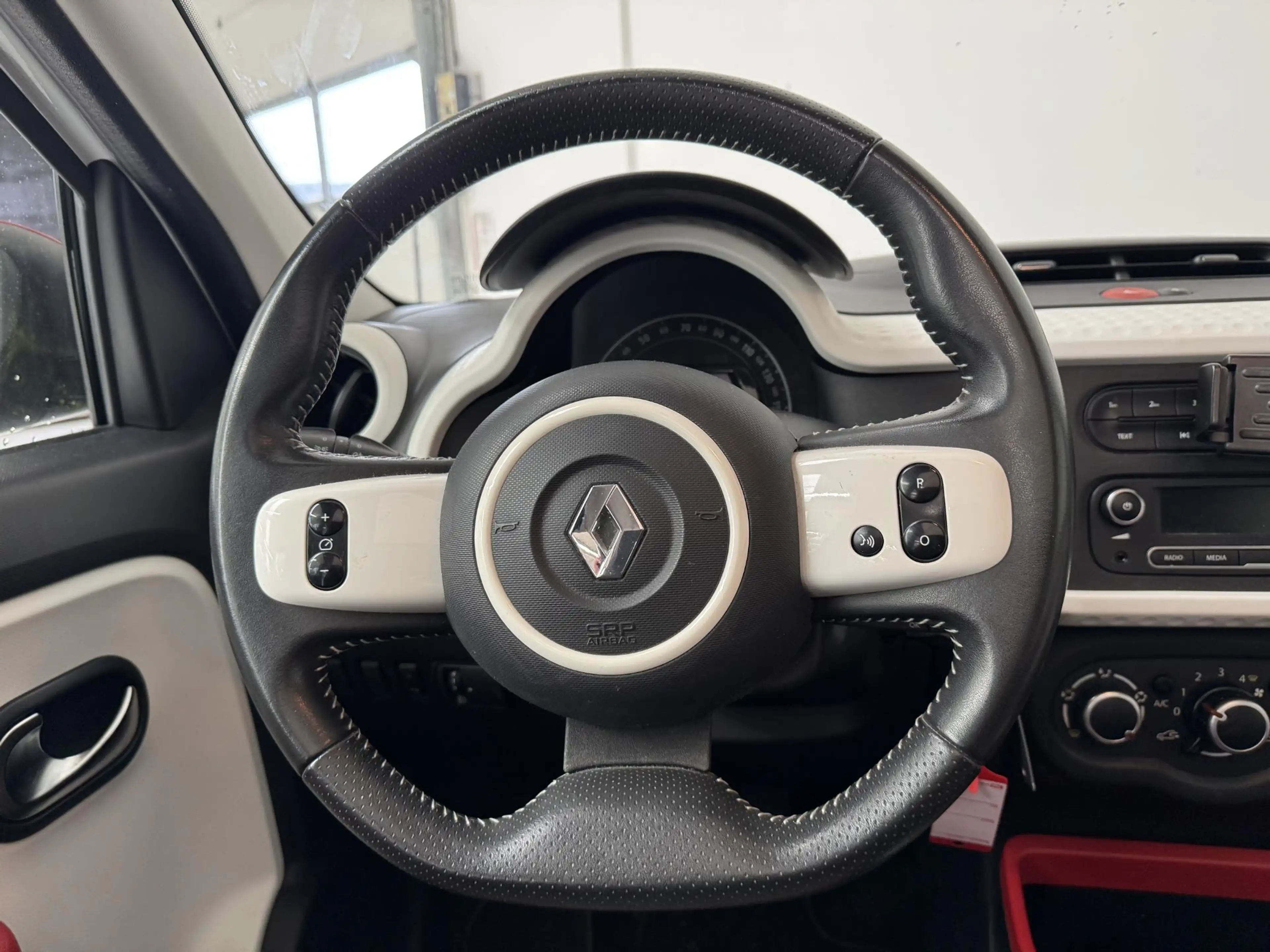 Renault Twingo 1.0 SCe Dynamique | Elektrisch Vouwdak | Parkeerse — photo 21