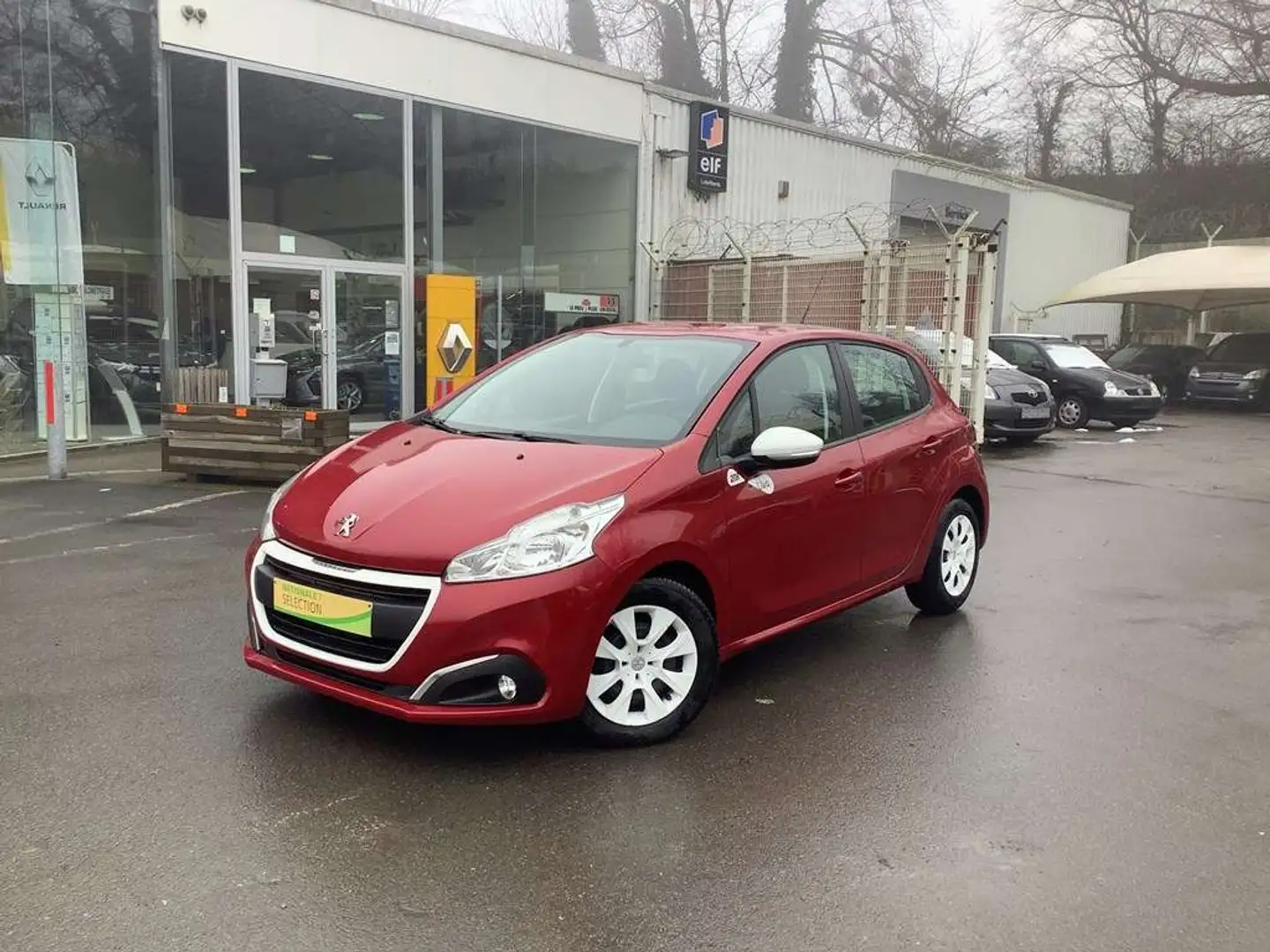 Peugeot 208 BlueHDi Like FAP Rojo - 1