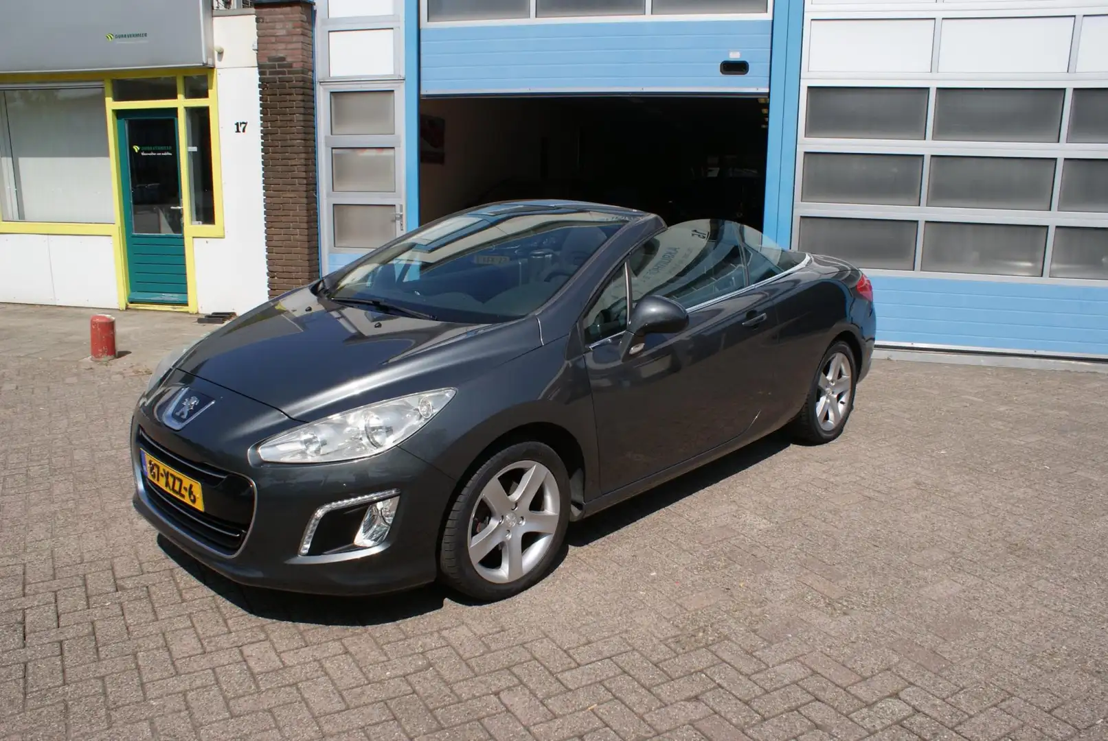 Peugeot 308 CC 1.6 VTi Sport Grijs - 1