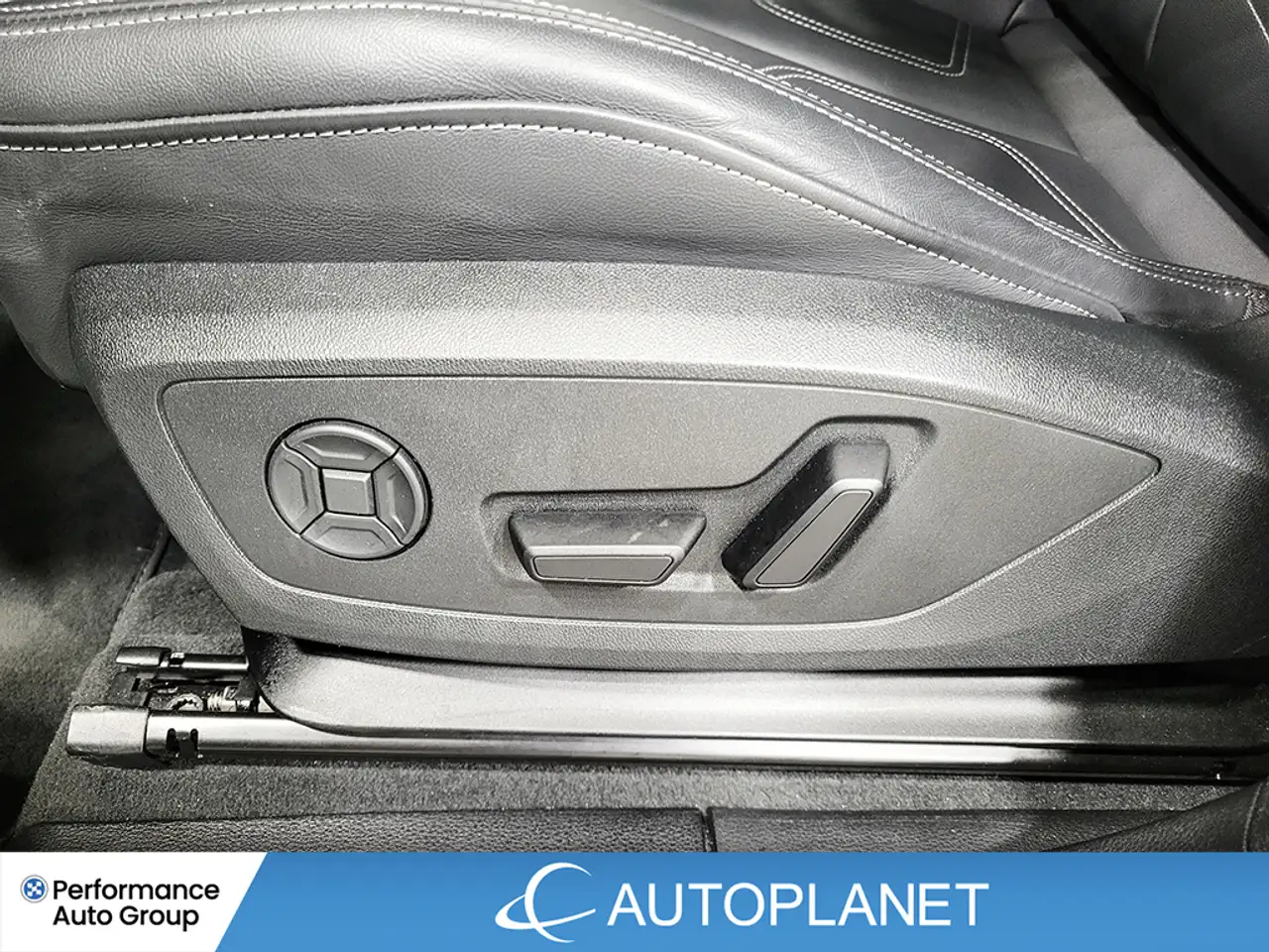 Audi Q3 снимка Audi Q3