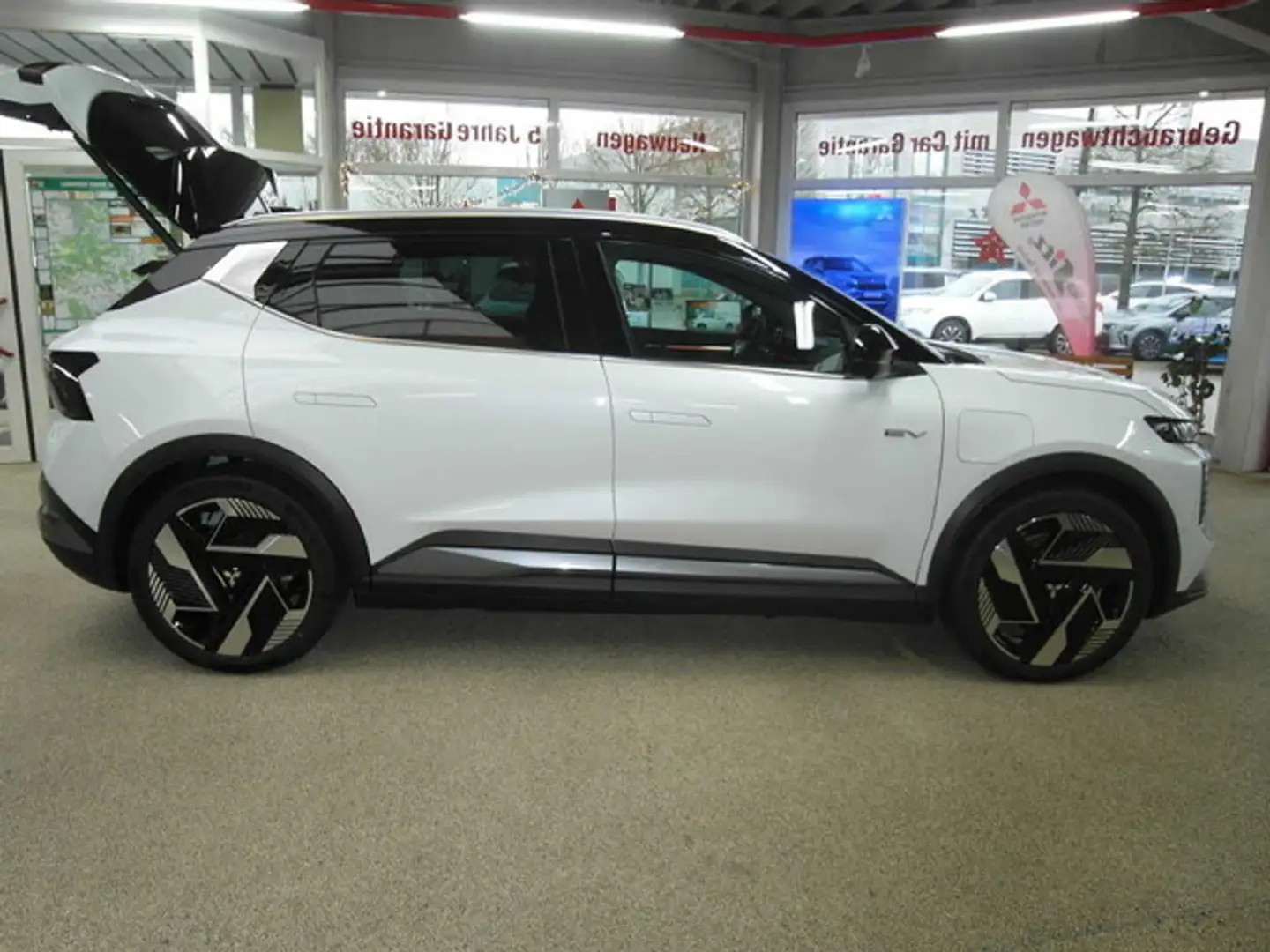 Mitsubishi Eclipse Cross EV Diamant Top Weiß - 2