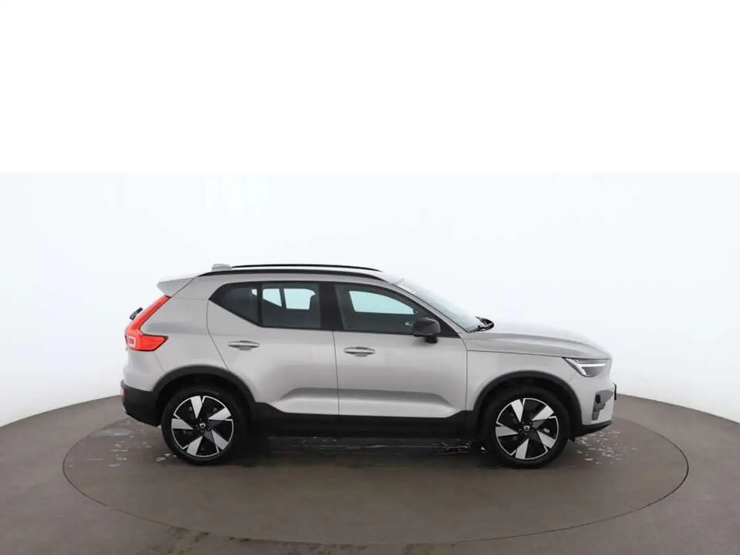 Volvo XC40 Recharge Pure Electric 69kWh Aut LED NAVI Silber - 2