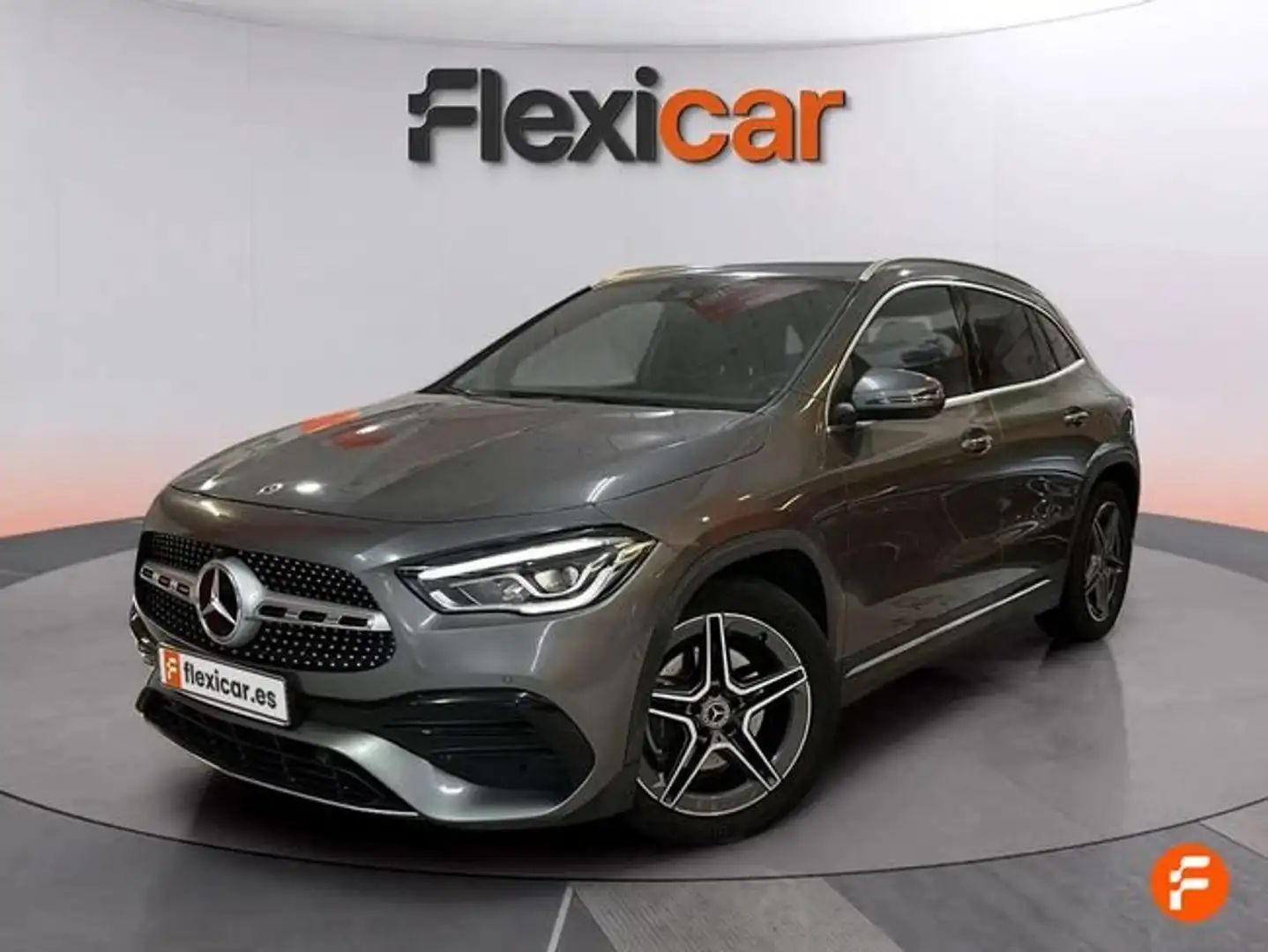 Mercedes-Benz GLA 200 Gris - 2