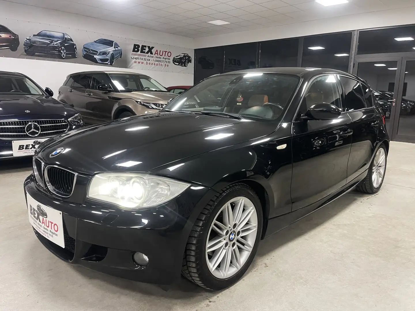 BMW 120 dA*1ERPROP*PACK M*BOITEAUTO*XENON*CUIR*GPS*CLIM* Noir - 2