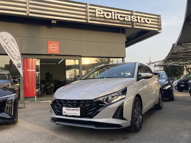 Hyundai i20 1.0 t-gdi Connectline 90cv dct CAR-PLAY TELECAMERA