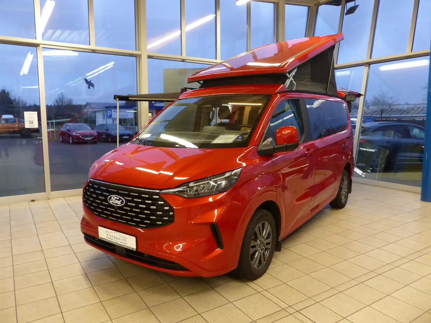 Ford Transit Custom Nugget Auto. L1H1 2.0 Titanium Rot - 1