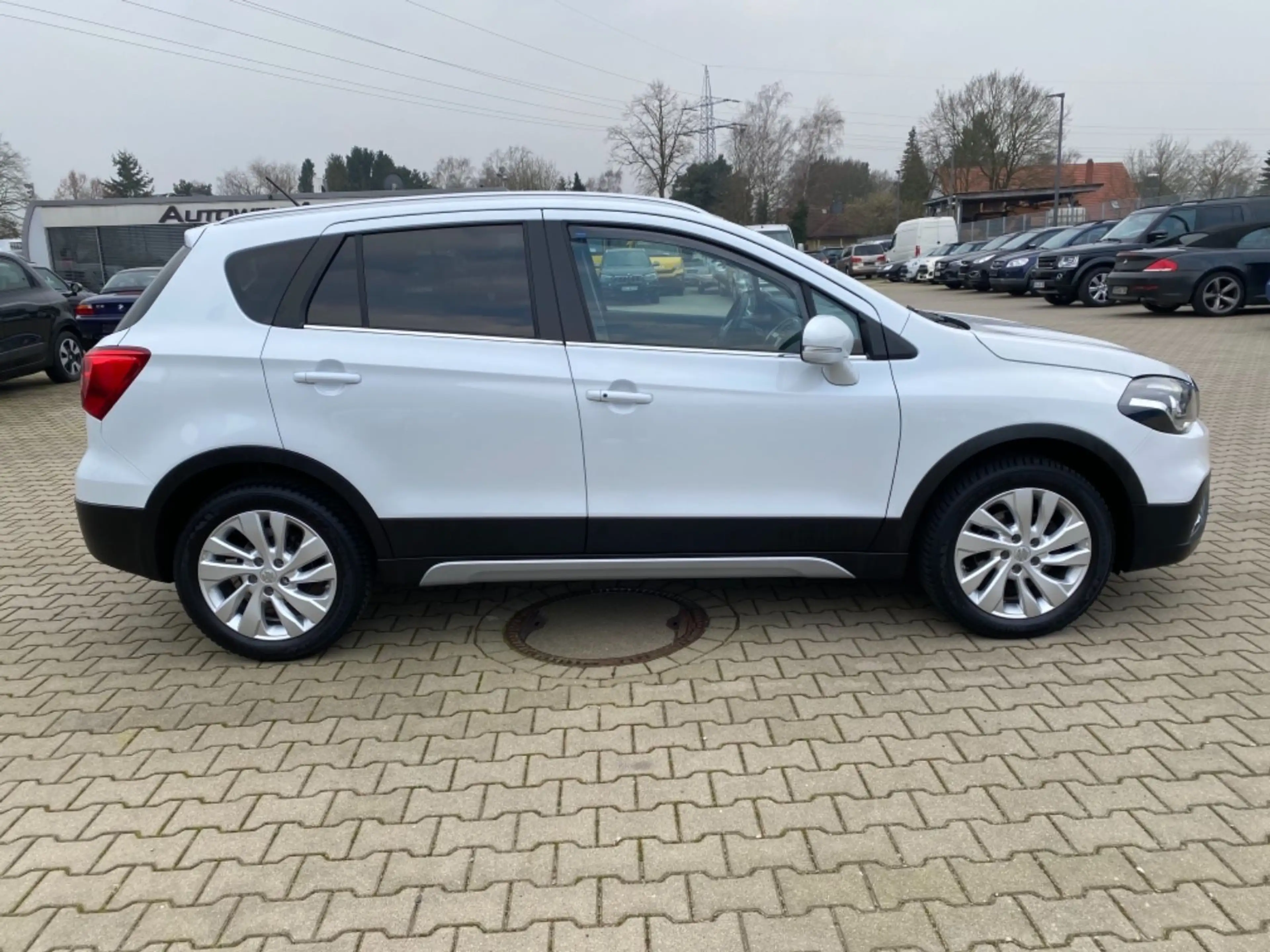 Suzuki SX4 S-Cross Limited+ 4x4 — photo 5