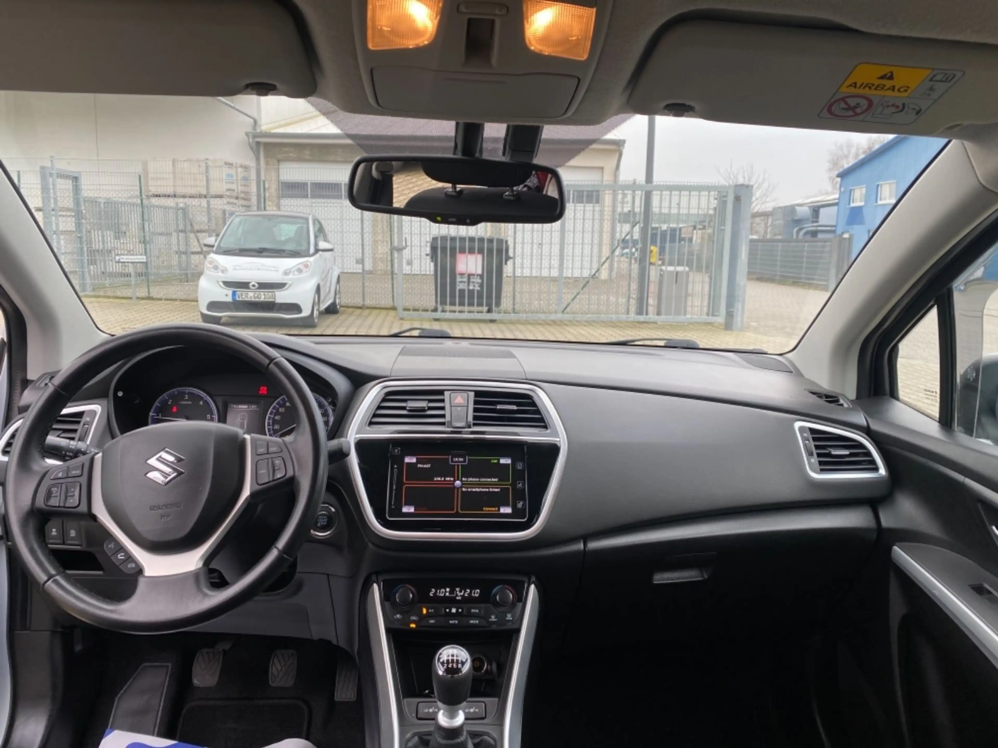 Suzuki SX4 S-Cross Limited+ 4x4 — photo 12