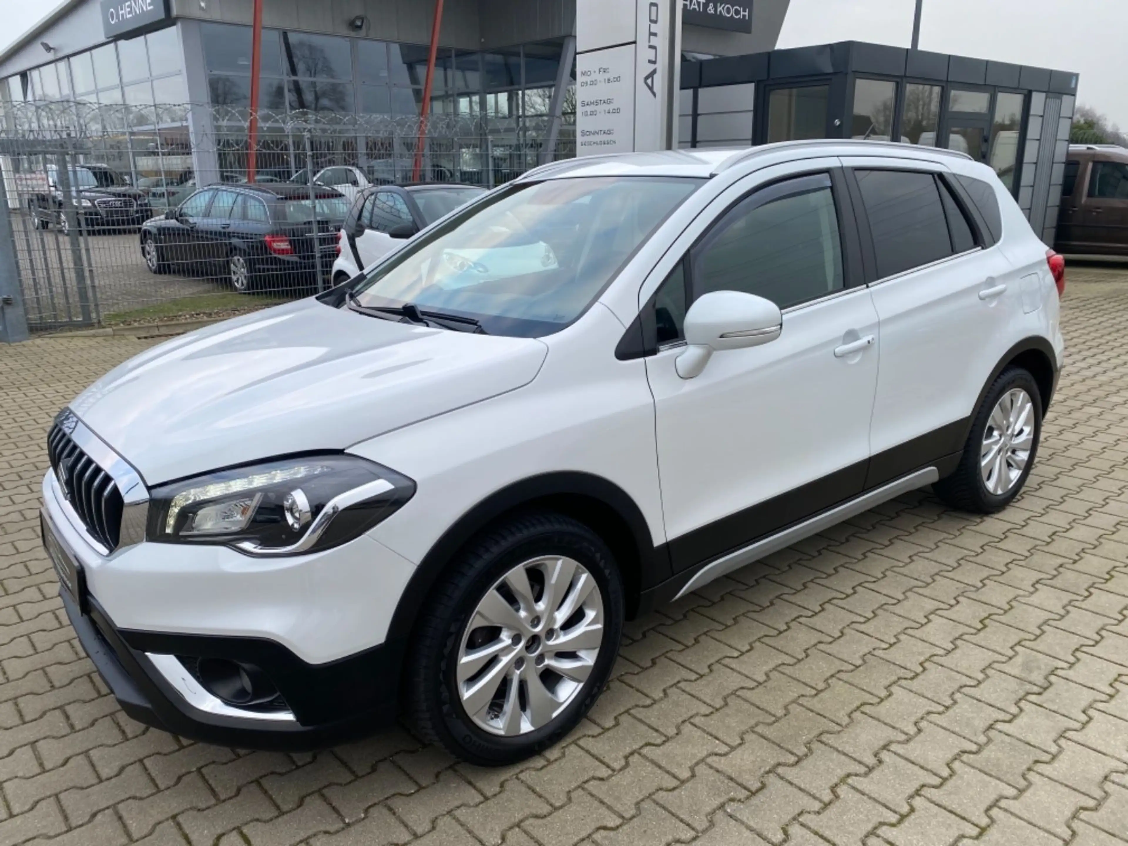 Suzuki SX4 S-Cross Limited+ 4x4 — photo 2