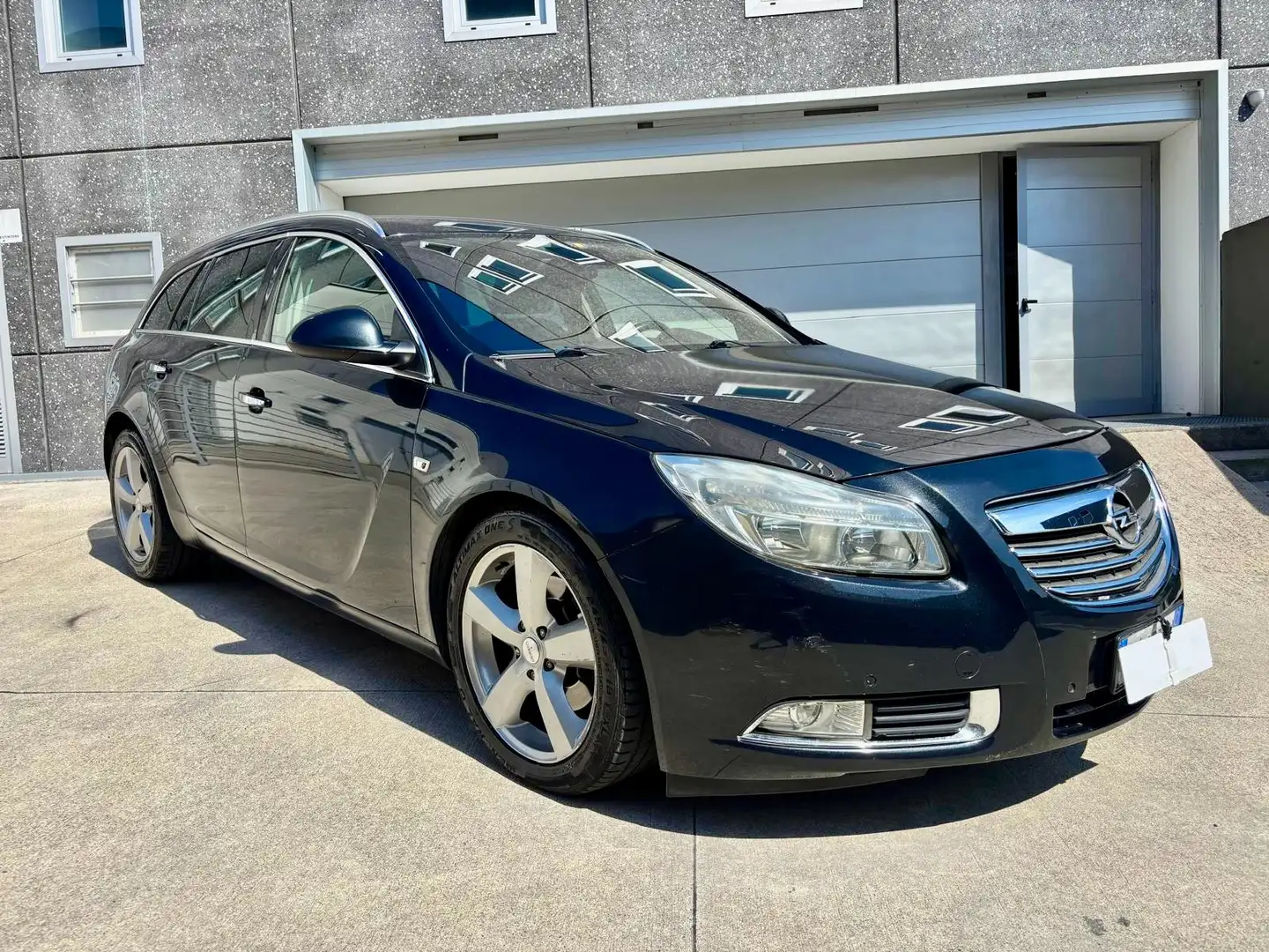 Opel Insignia Insignia Sports Tourer 2.0 cdti - GANCIO TRAINO!!! Nero - 1