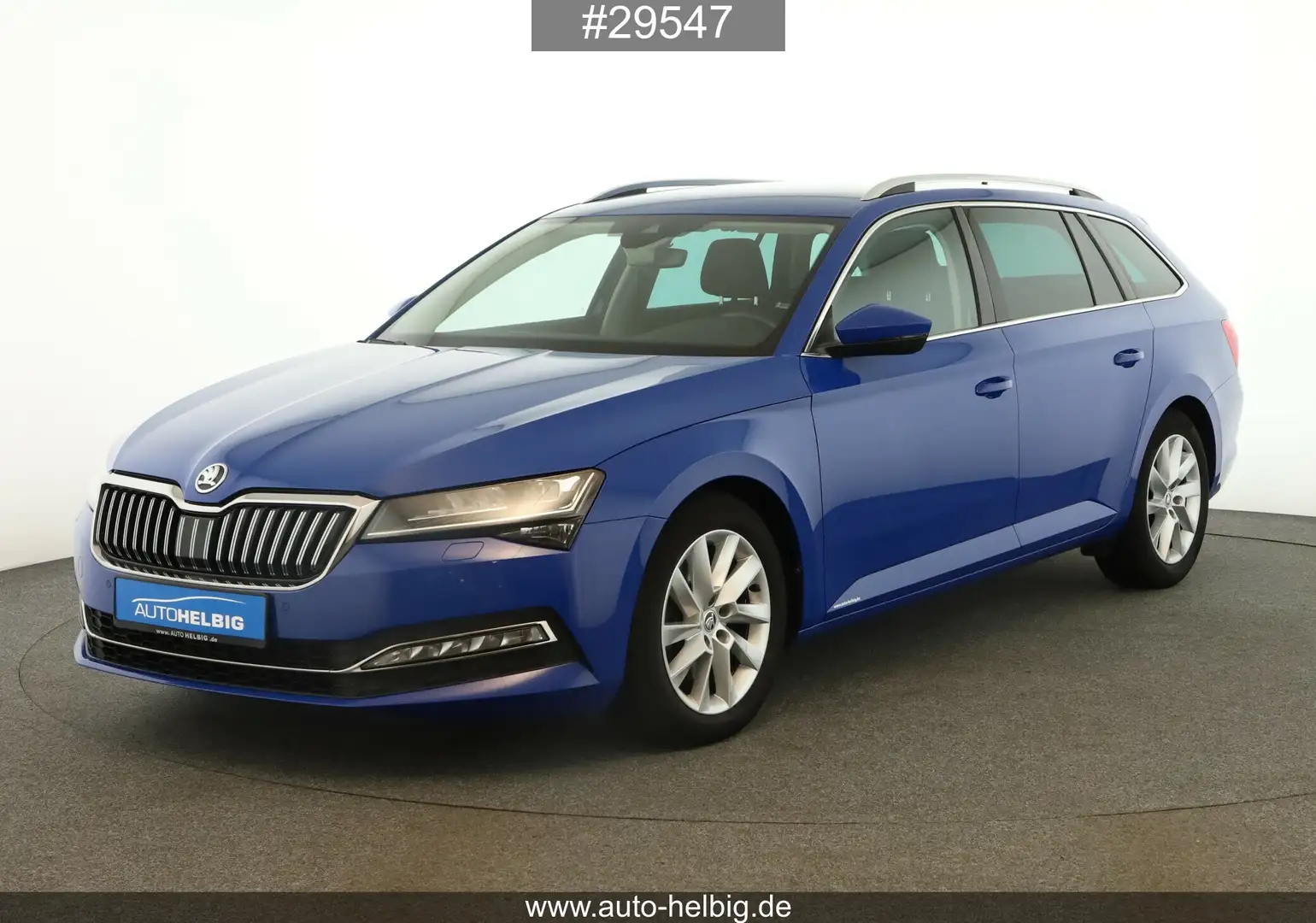 Skoda Superb Superb Combi 2.0 TDI Style #STHZ#LED#DSG#Sport# Blauw - 1