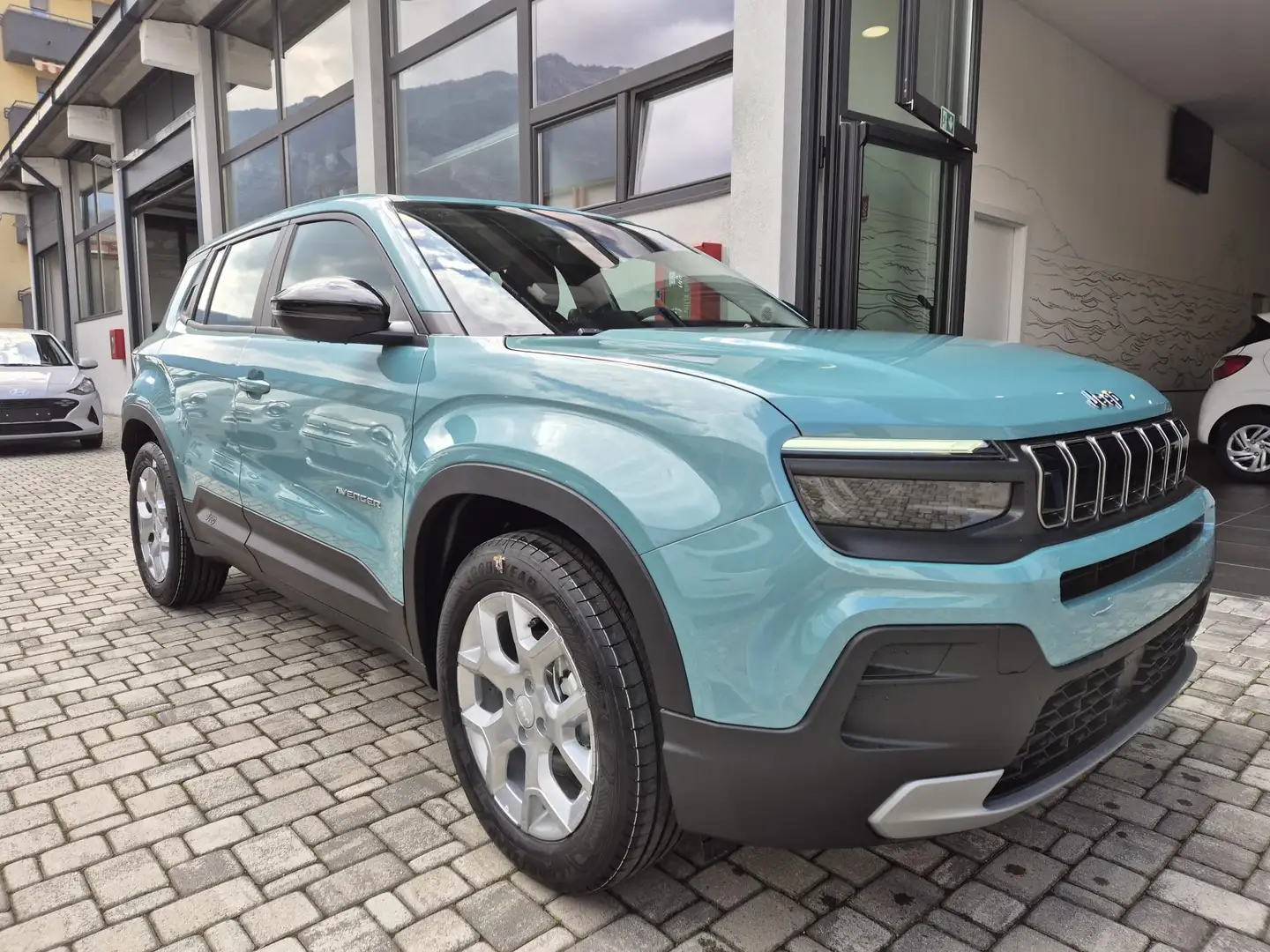 Jeep Avenger 1.2 turbo Altitude fwd 100cv Azul - 1