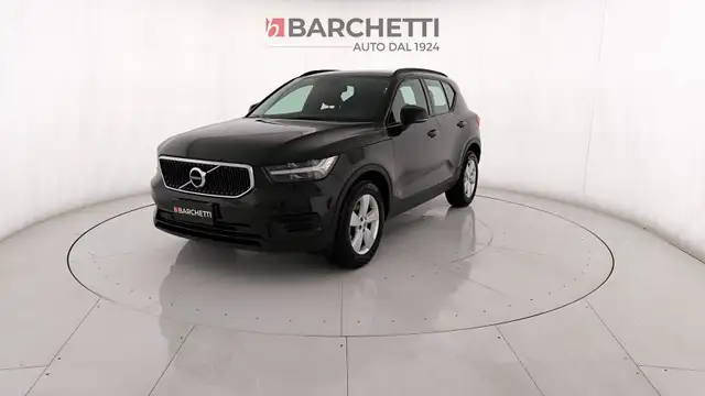 Volvo XC40 (2017----) D3 AWD GEARTRONIC MOMENTUM CORE