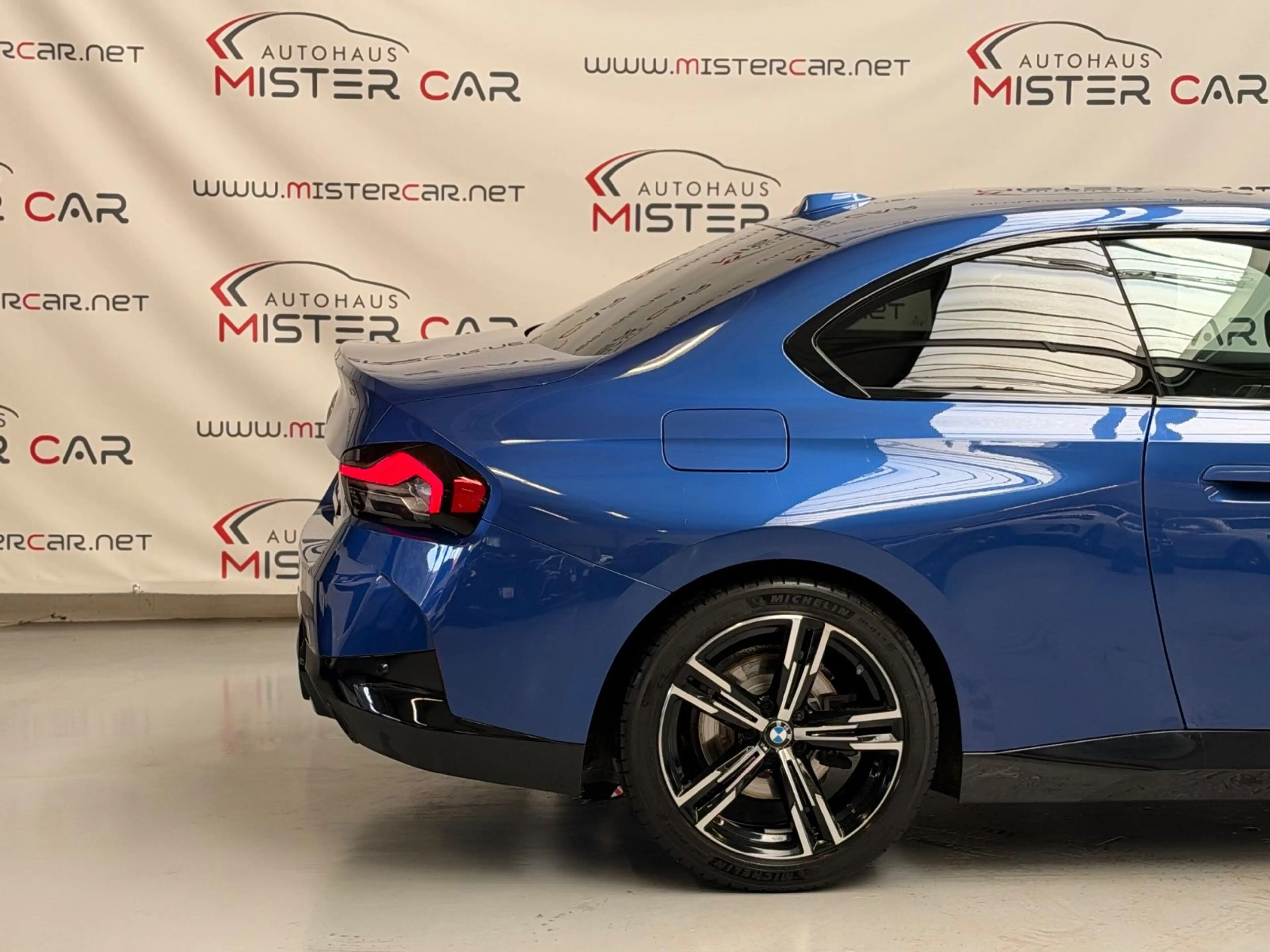 BMW 220 i Coupe M Sport CURVED/AHK/LED/NAVI/LEDER/18 — photo 6