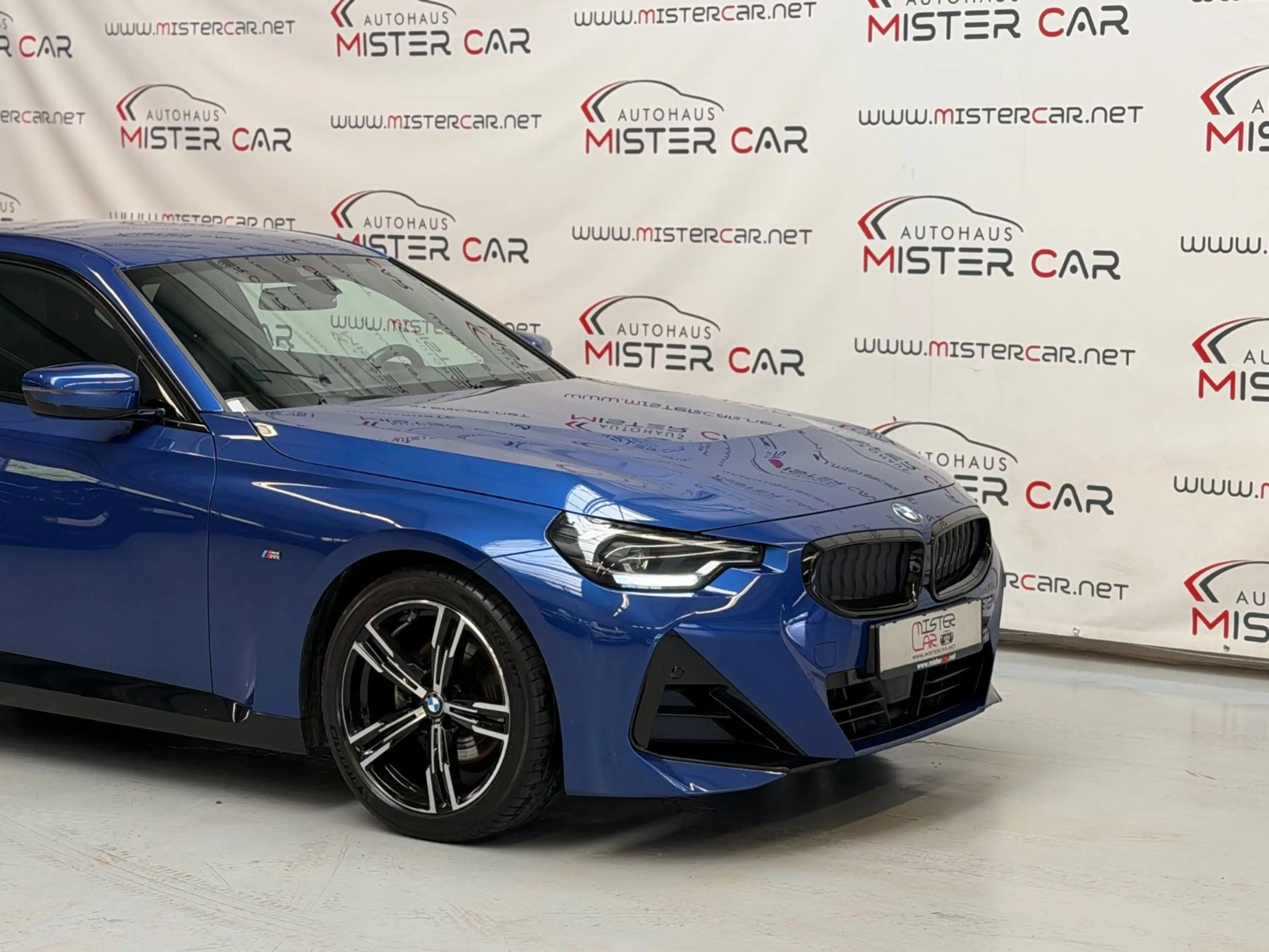 BMW 220 i Coupe M Sport CURVED/AHK/LED/NAVI/LEDER/18 — photo 7