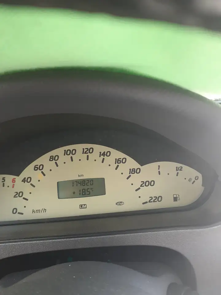 Mercedes-Benz A 160 Avantgarde, foto 3