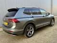 Volkswagen Tiguan Allspace 1.5 TSI AUT R-LINE 7PERS. PANODAK TREKHAAK Gris - thumbnail 3