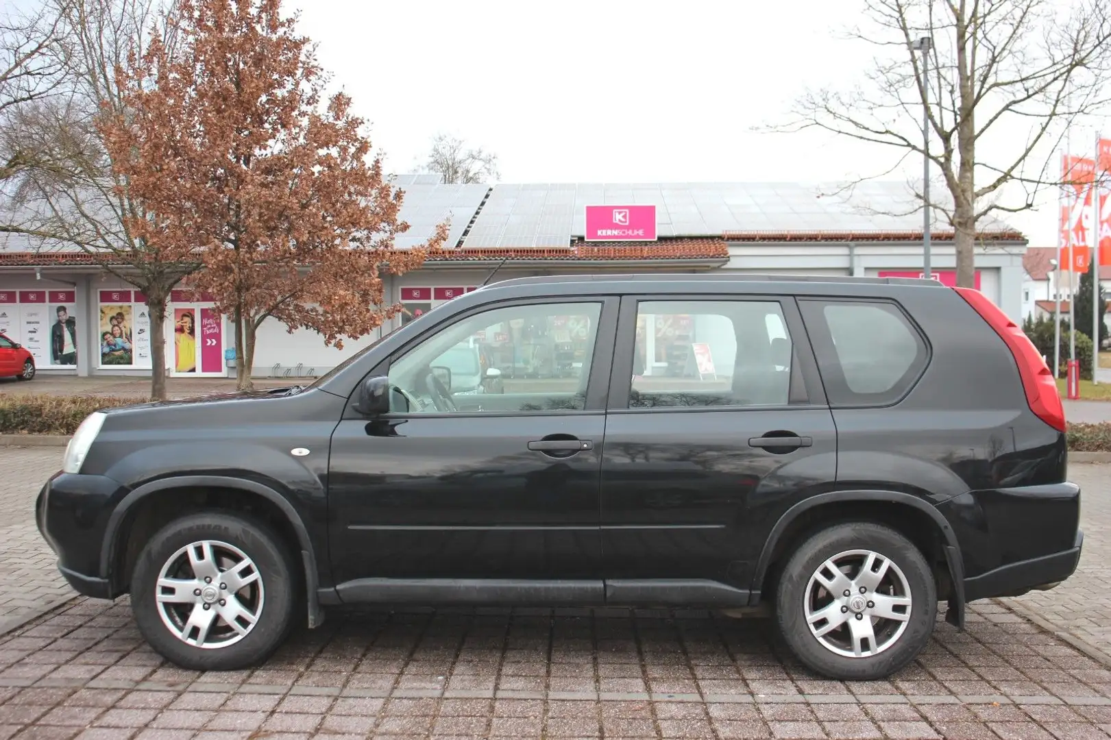 Nissan X-Trail 4x4 2.0dCi # Klima # Alu # Tempomat #AHK Schwarz - 2