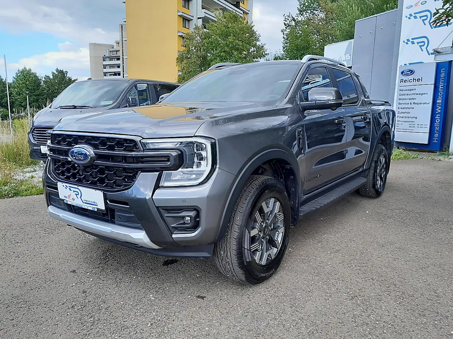 Ford Ranger Ranger Doppelkabine Wildtrak e-4WD 2.3 EcoBoost... Grau - 2