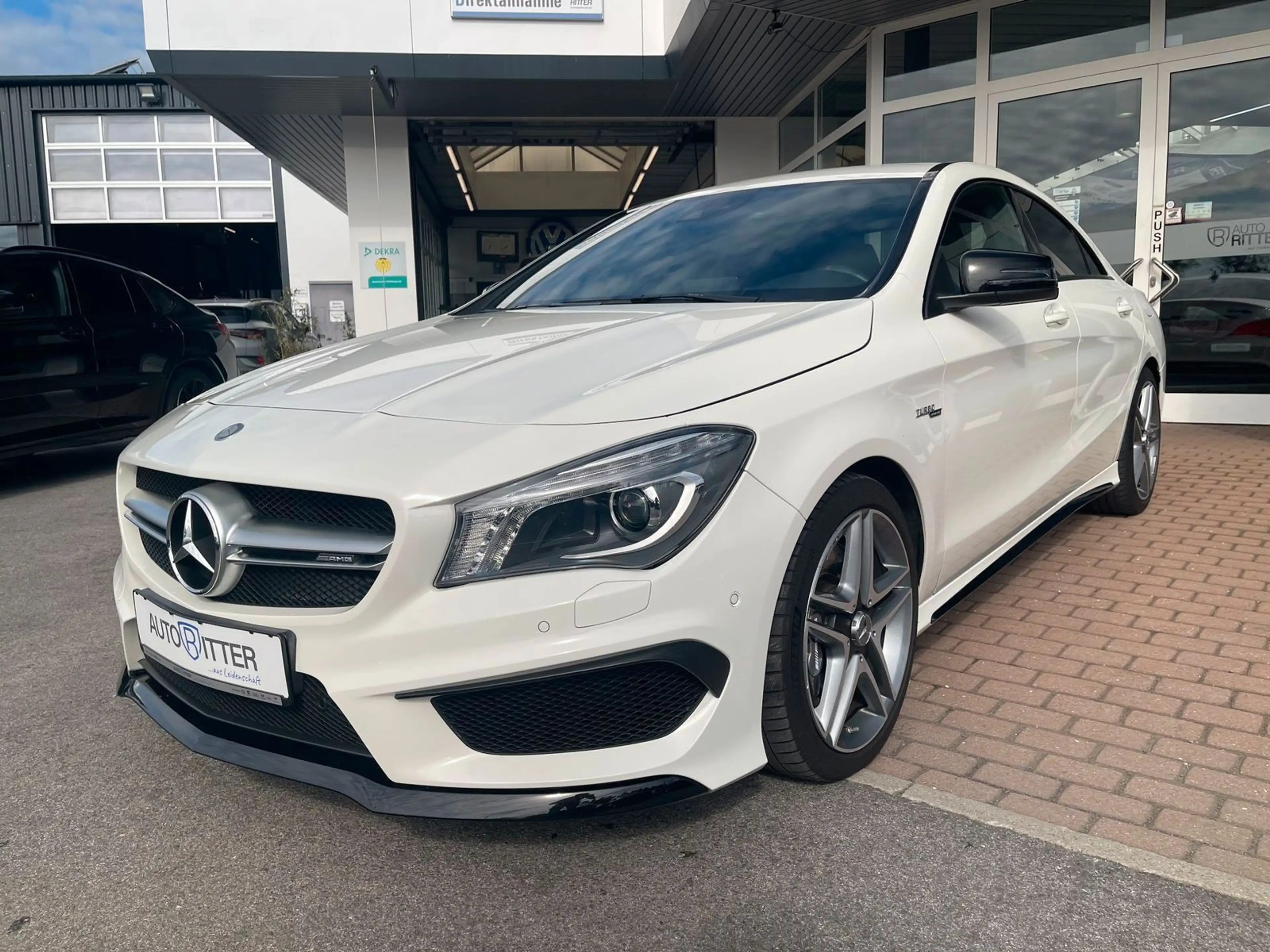 Mercedes-Benz CLA 45 AMG 4Matic Sportagas+Sportsitze — photo 3