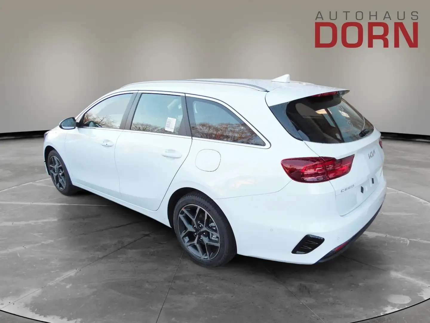 Kia Ceed SW / cee'd SW Spirit 1.5T DCT Technologie-Paket Kamera Navi uvm. Weiß - 2