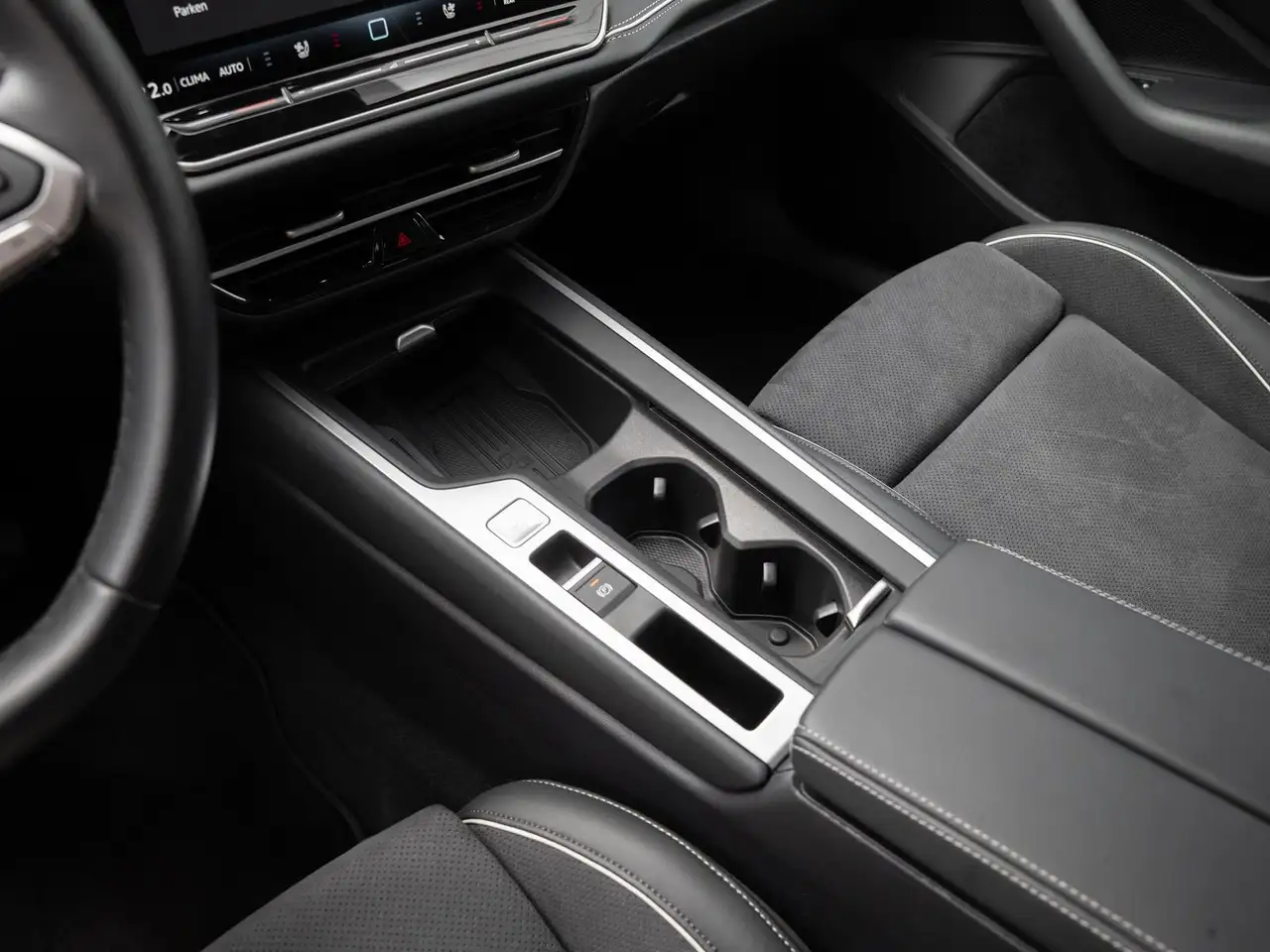 Volkswagen Passat AHK Sitzklima Head-Up DCC, миниатюра 23