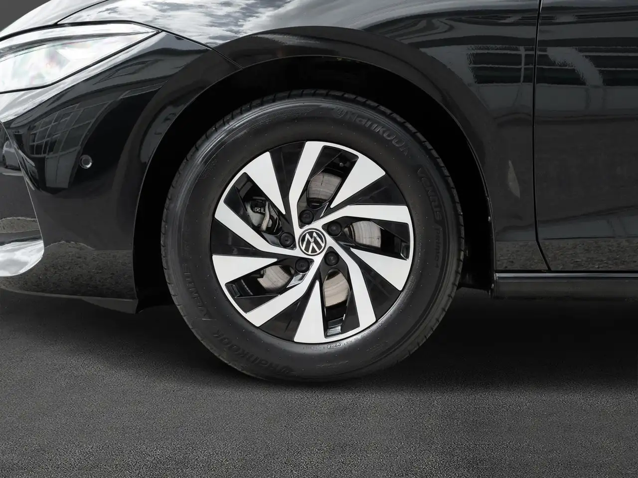 Volkswagen Passat AHK Sitzklima Head-Up DCC, миниатюра 5