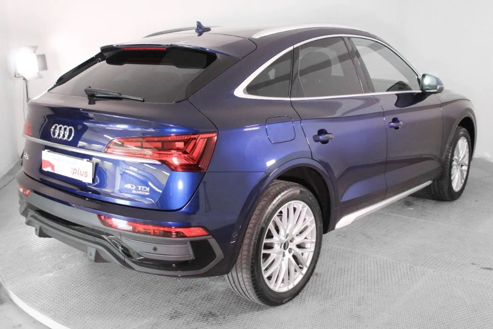 Audi Q5 SPB 40 TDI quattro S tronic Business Advanced Blu/Azzurro - 2