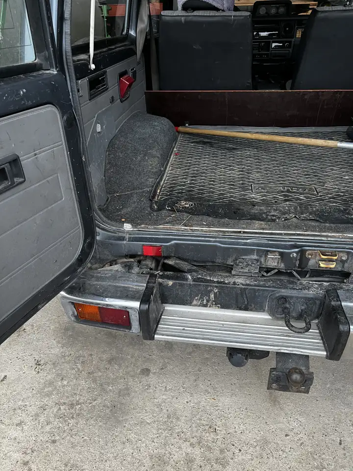 Toyota Land Cruiser Lj 70, foto 7