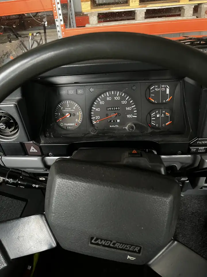 Toyota Land Cruiser Lj 70, foto 11