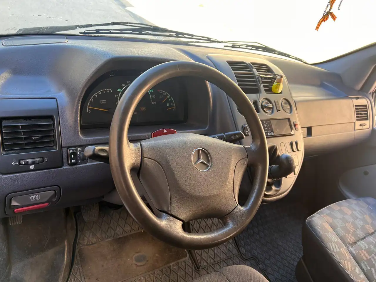 Mercedes-Benz Vito CDI Furgón 110, foto 11