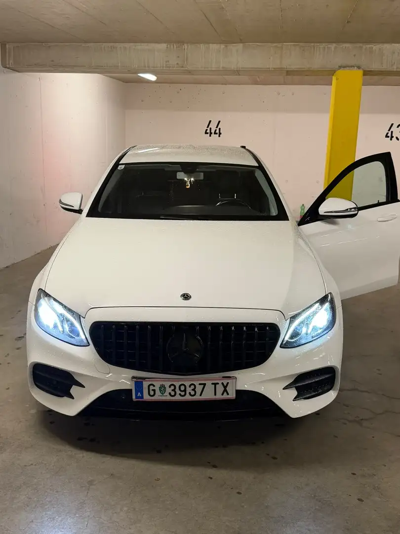 Mercedes-Benz E 200 d Aut. - 1