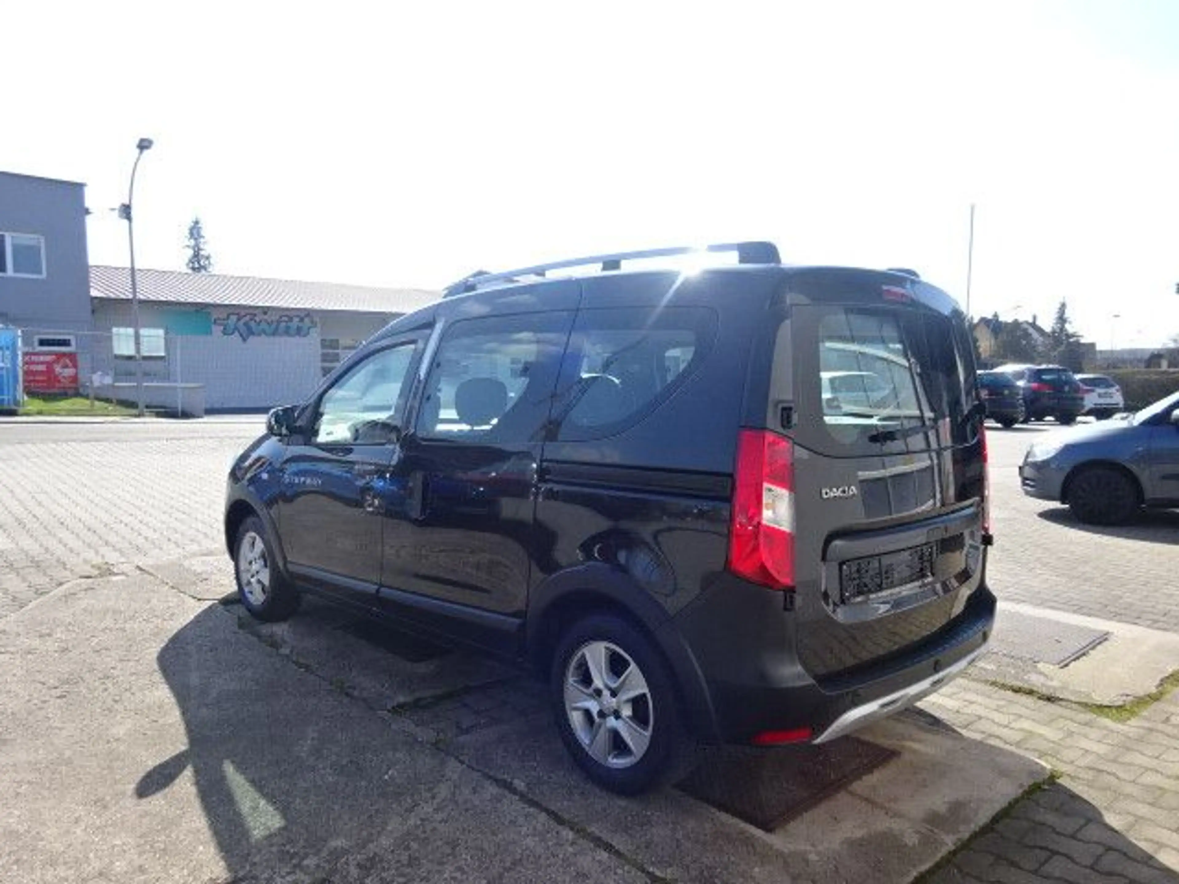 Dacia Dokker TCe 115 Stepway -Navi-Kamera-Sitzheizung — photo 4