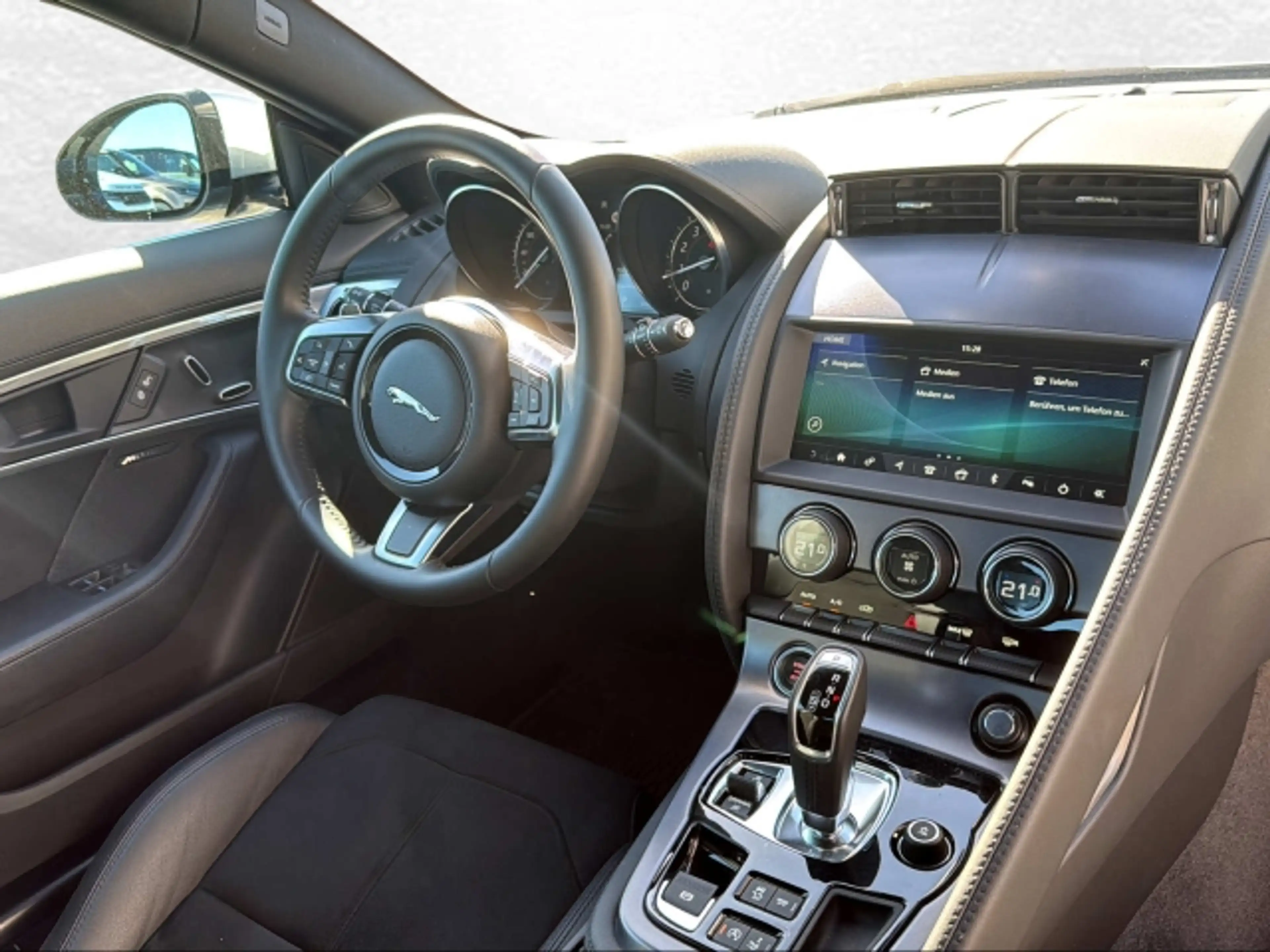Jaguar F-Type Coupe P340 3,0 AT — photo 11