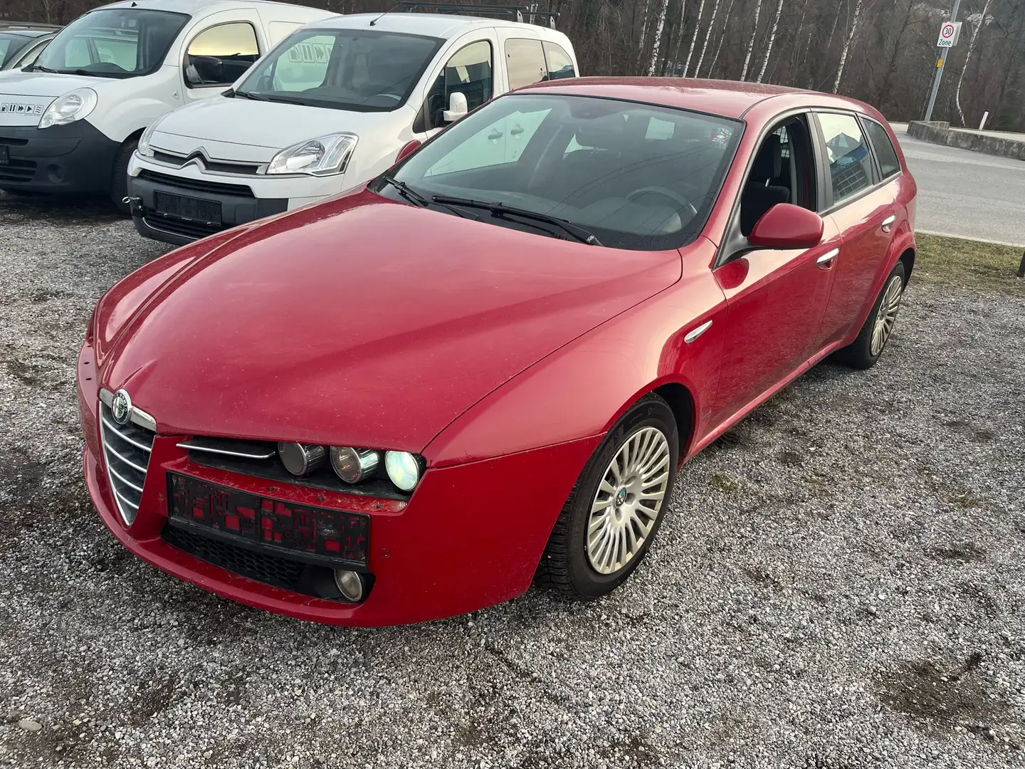 Alfa Romeo 159 SW 1,9 JTDM 16V Distinctive Rojo - 1