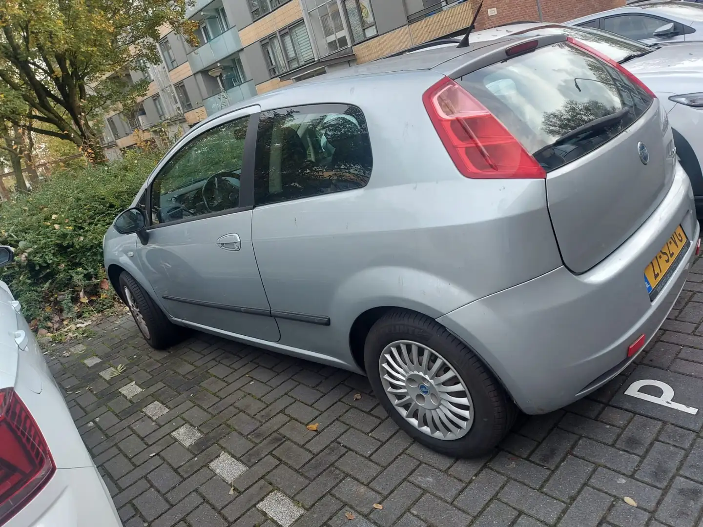 Fiat Punto 1.4 Zilver - 1