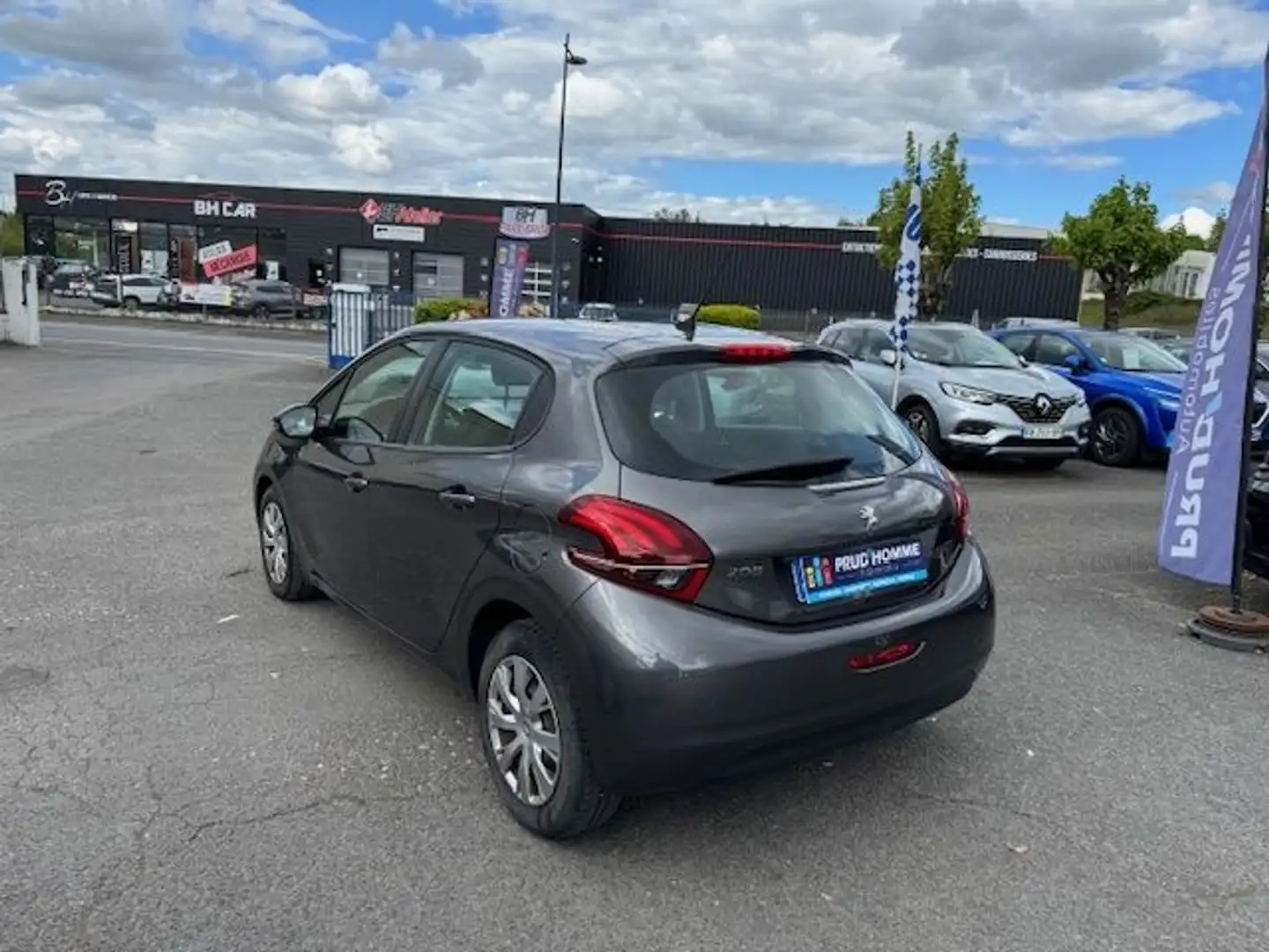 Peugeot 208 1.5 BLUEHDI 100CH PREMIUM PACK - 2