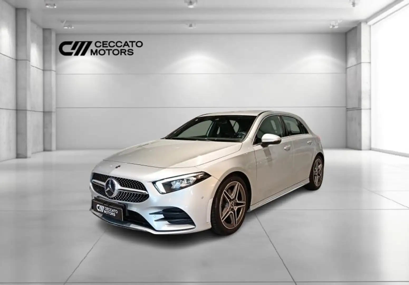 Mercedes-Benz A 200 Premium auto Argento - 1