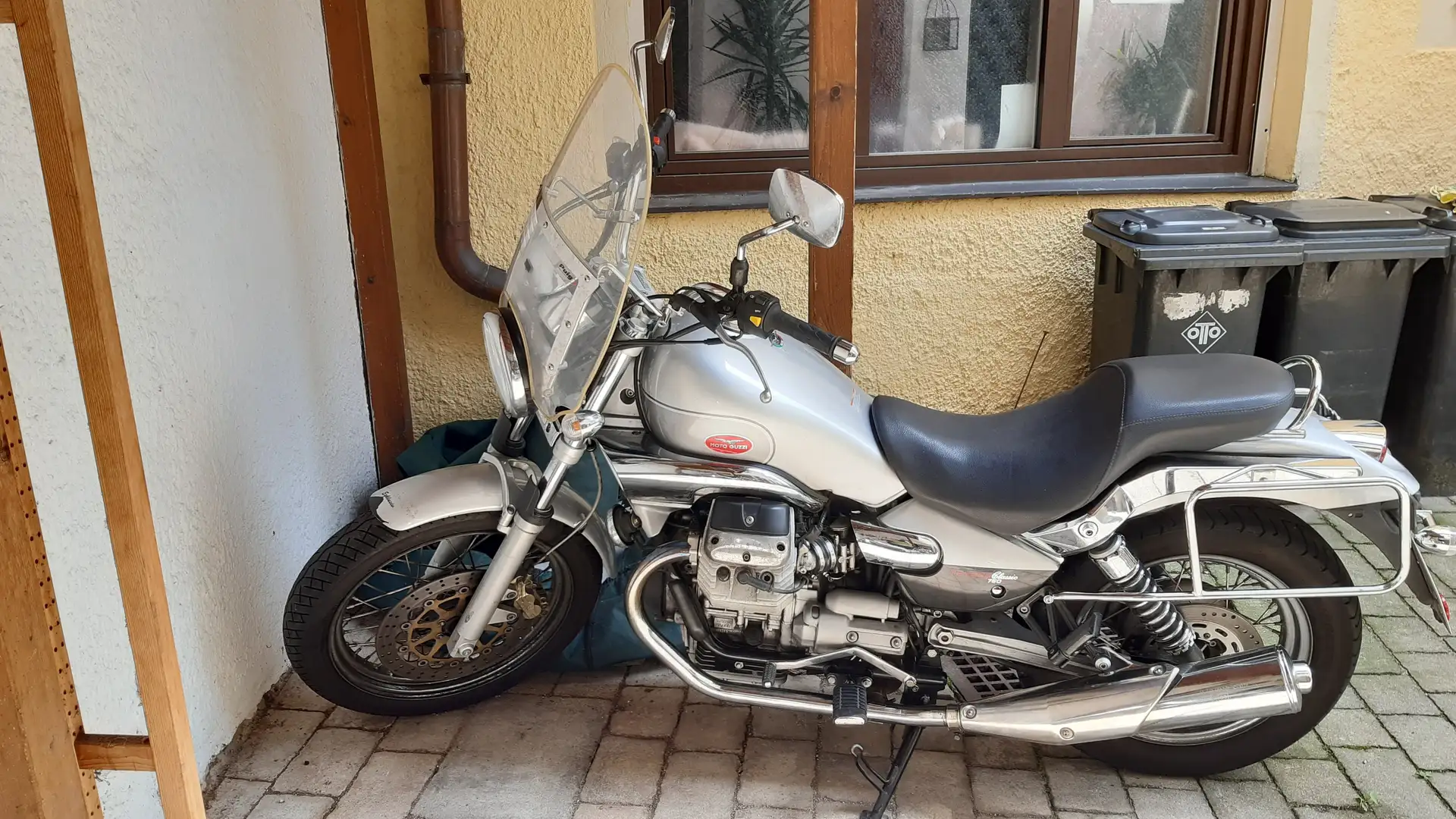 Moto Guzzi Nevada 750 i.e. Argintiu - 1