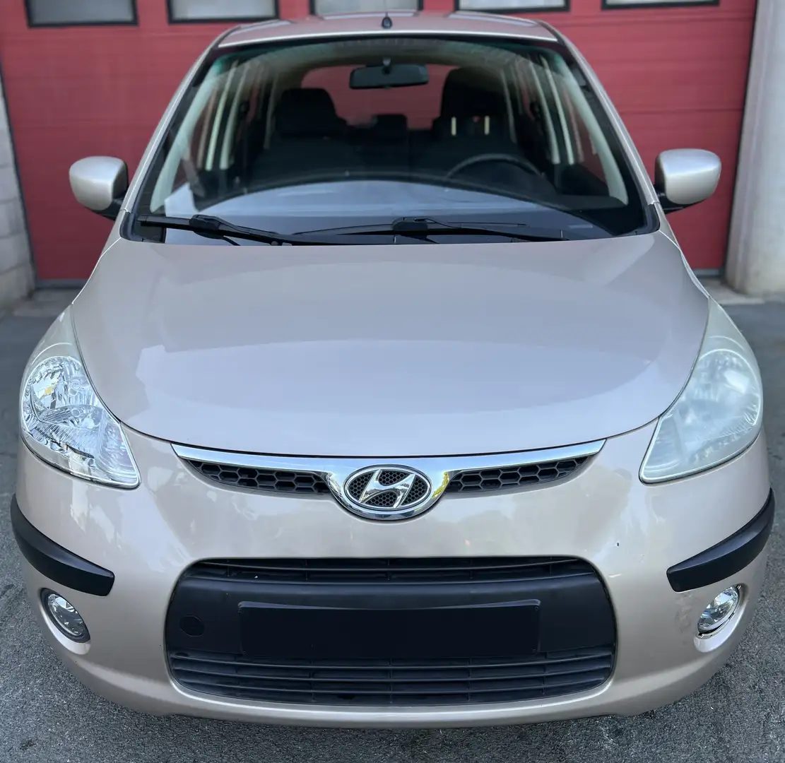 Hyundai i10 1.2i Comfort + CAR-PASS Beige - 2
