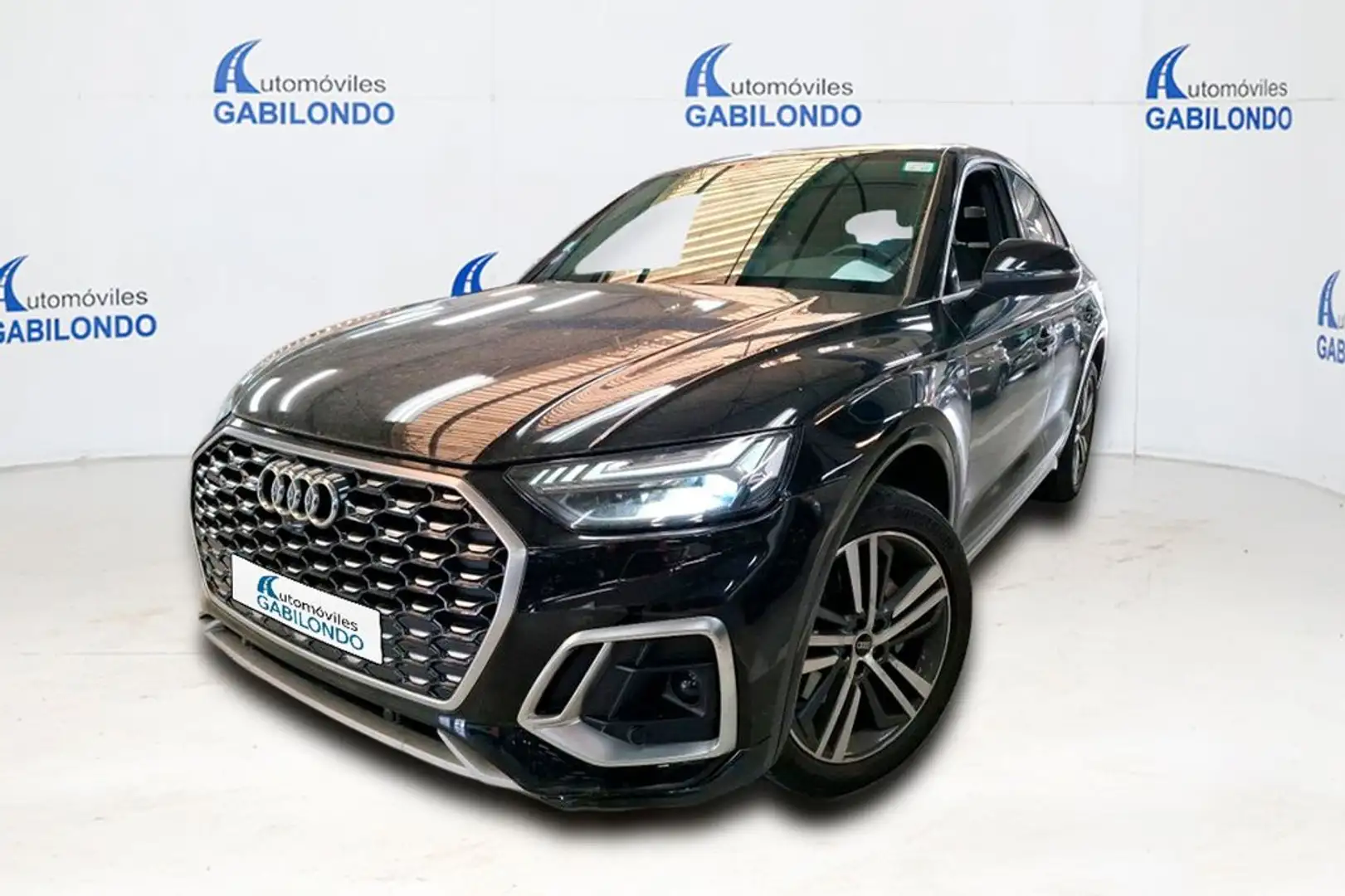 Audi Q5 Sportback 50 TFSIe S Line Quattro S Tronic Zwart - 1