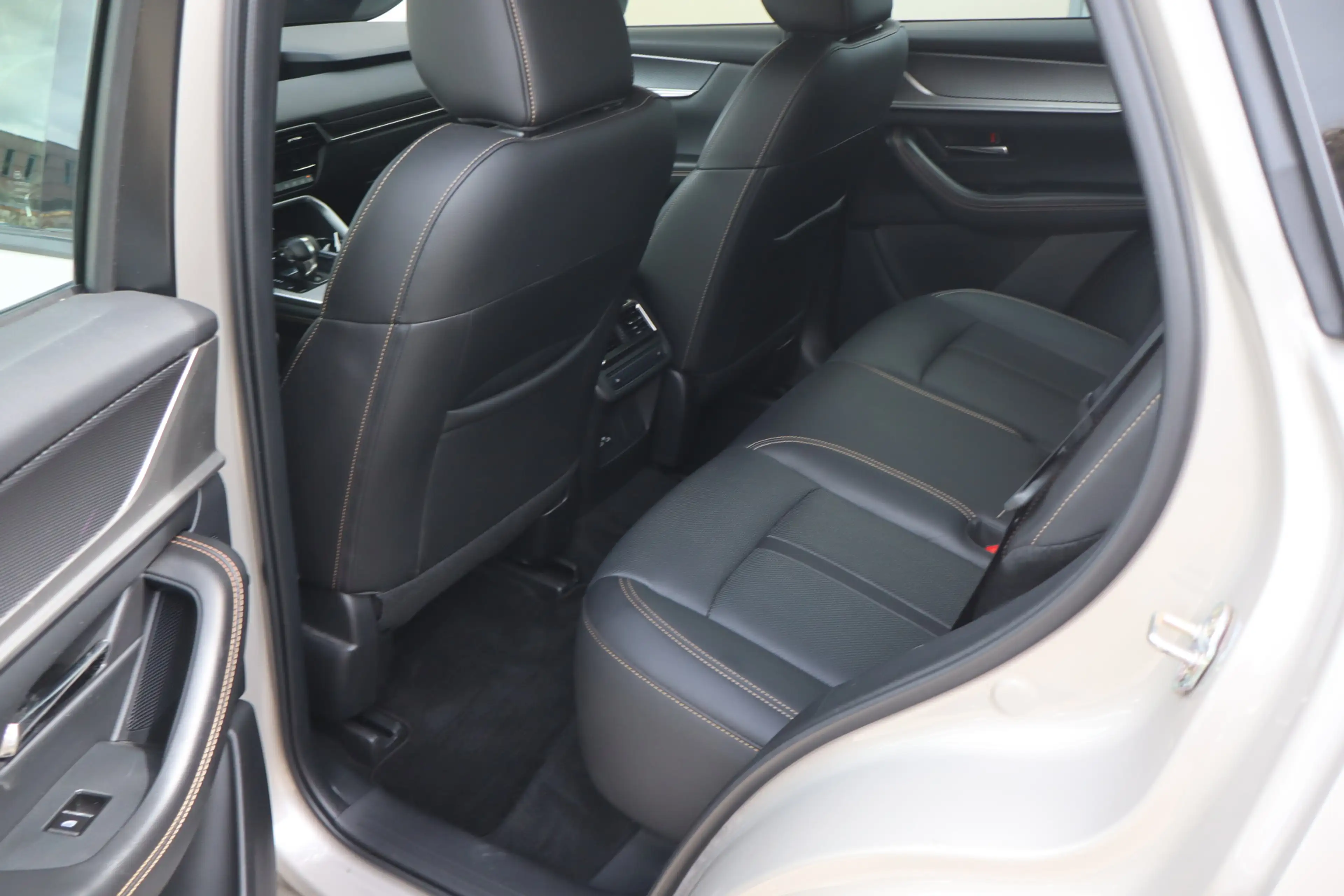Mazda CX-60 2.5 e-SkyActiv PHEV Homura - NL- Auto!! Stoelverw+ — photo 34