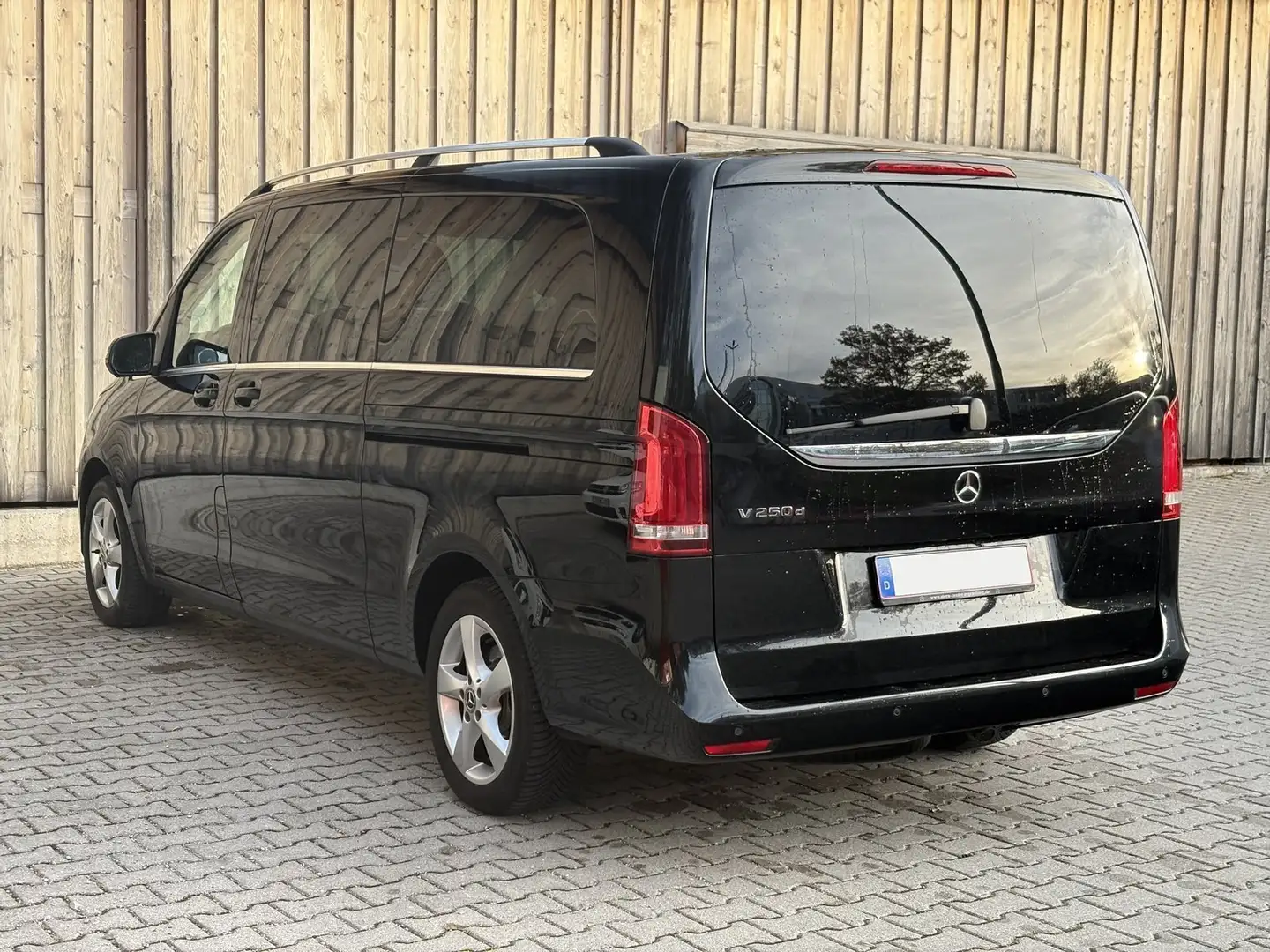 Mercedes-Benz V 250 d Avantgarde|Extralang Schwarz - 2