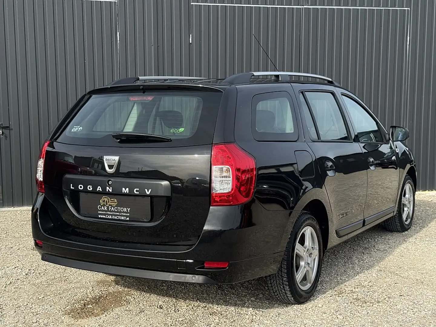 Dacia Logan MCV Supreme TCe 90 Schwarz - 2