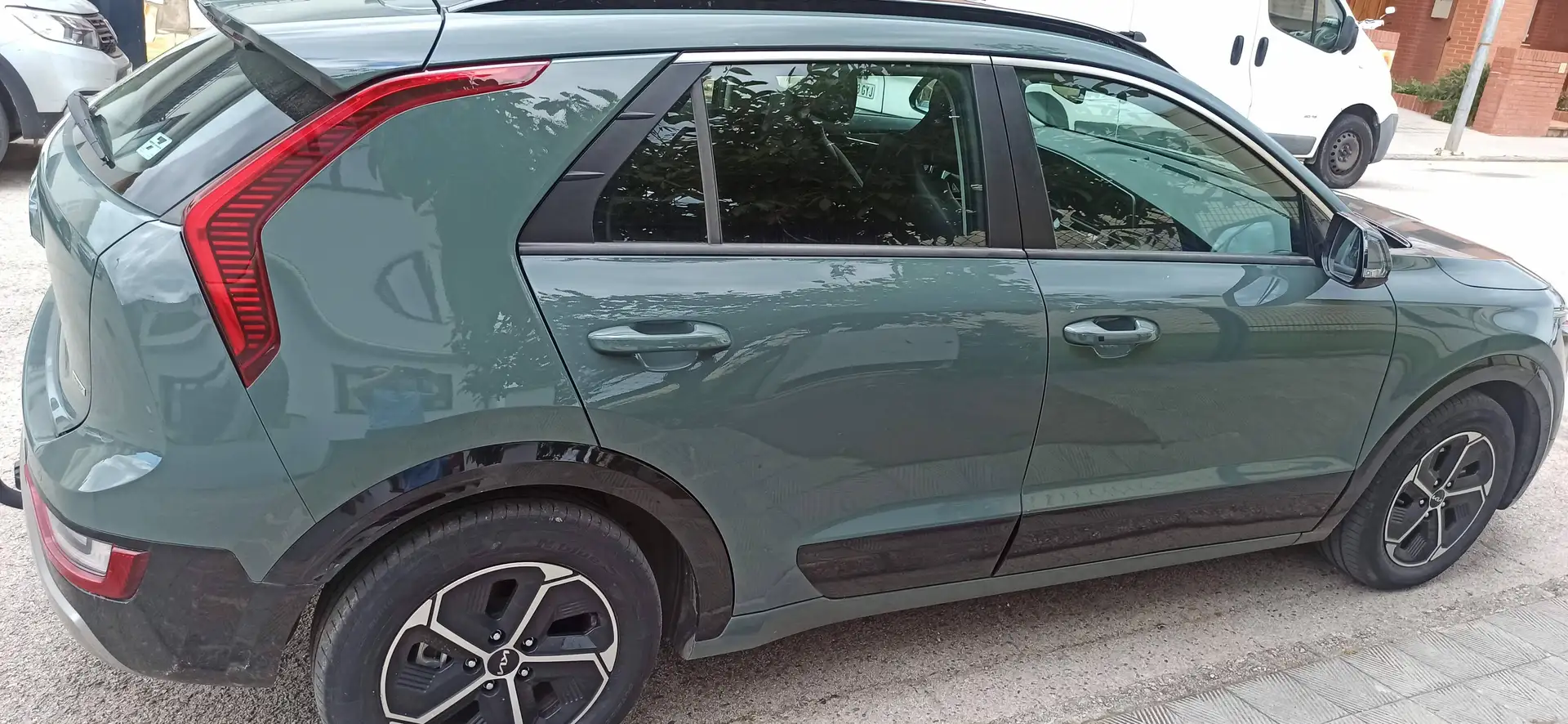 Kia Niro Niro 1.6 PHEV Drive 183 Drive Verde - 2