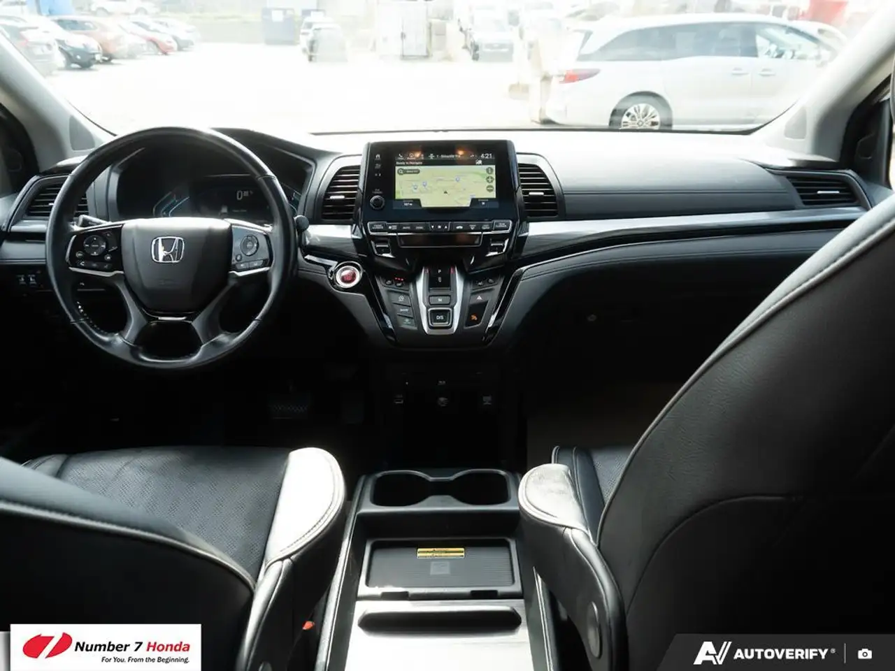 Honda Odyssey снимка Honda Odyssey