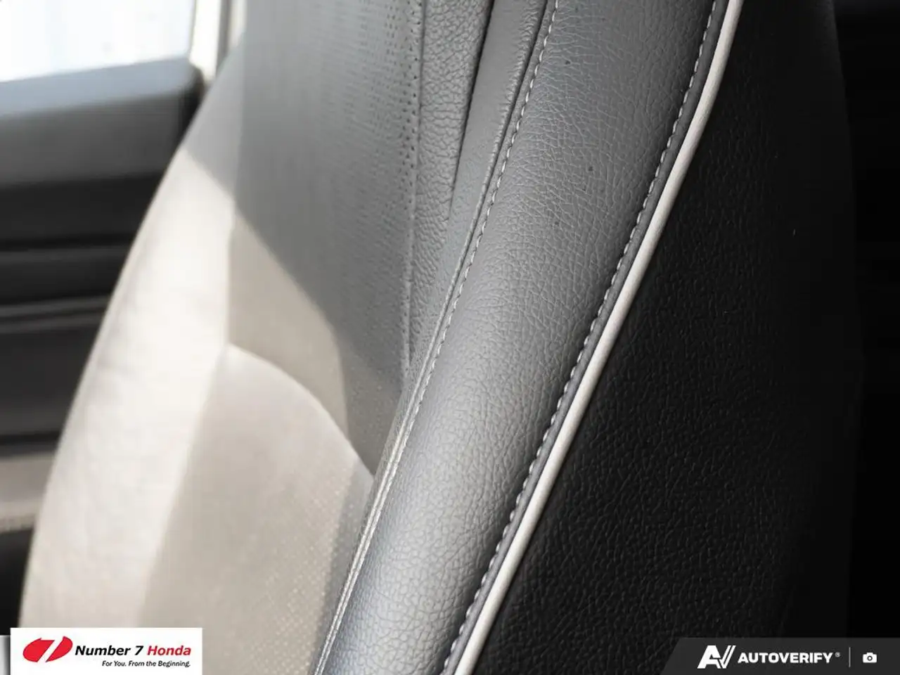 Honda Odyssey снимка Honda Odyssey